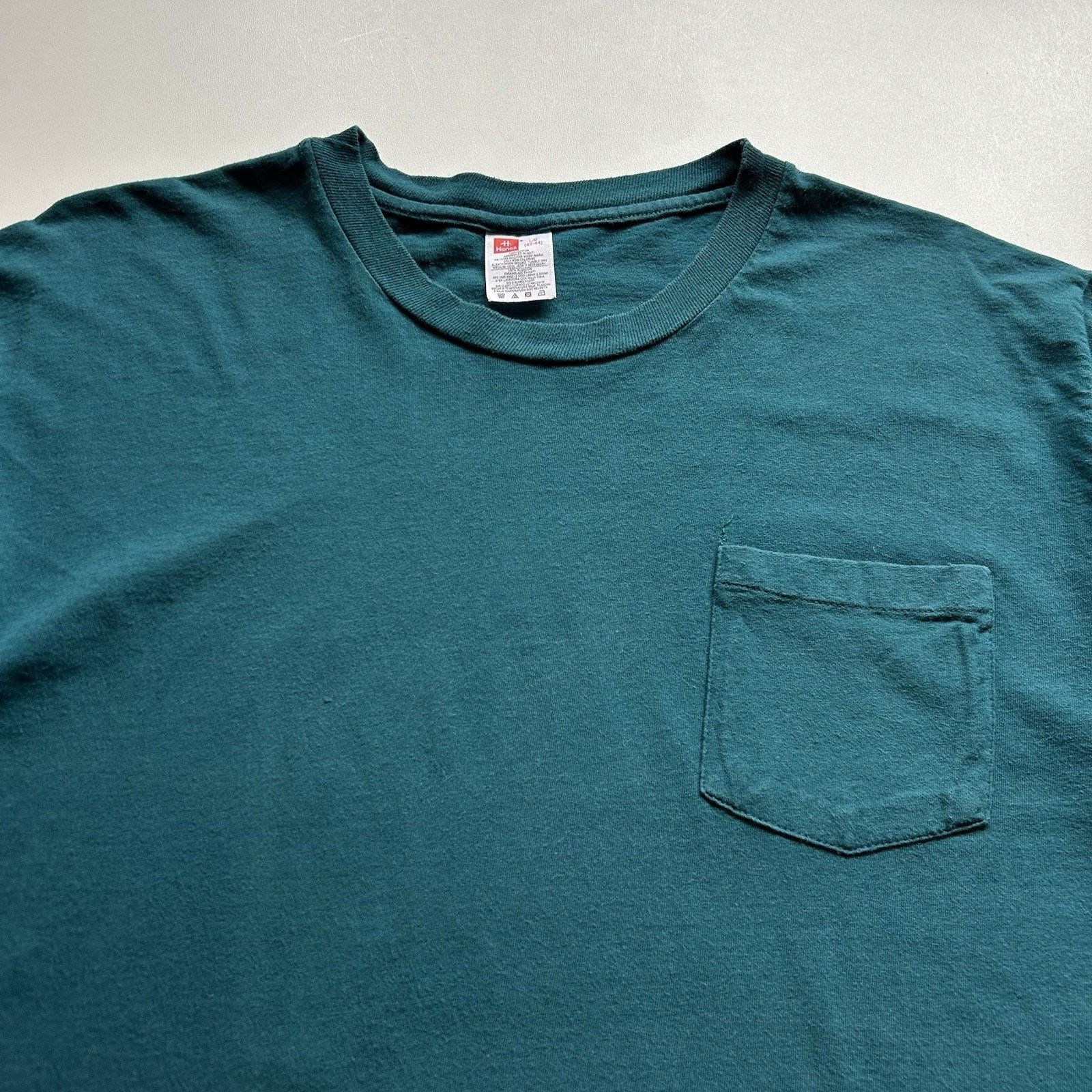 Hanes × Vintage Vintage 90s Hanes Pocket T Shirt Large Green Single Stitch Size US L / EU 52-54 / 3 - 2 Thumbnail