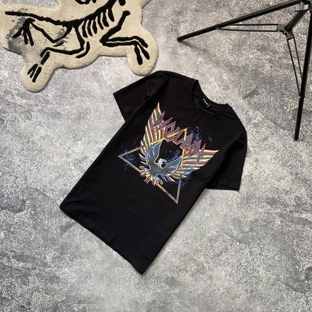 Dsquared2 Luxury Dsquared2 big logo designer rare black tee Size US XL / EU 56 / 4 - 1 Thumbnail