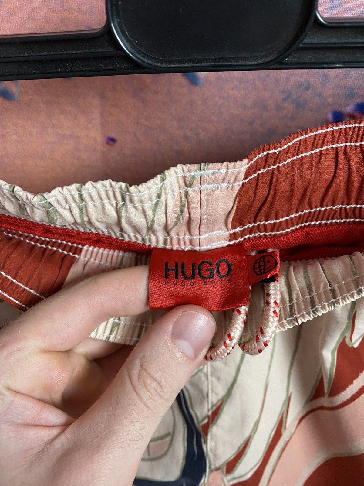 Hugo Boss Hugo Boss luxury art shorts Size US 34 / EU 50 - 3 Thumbnail