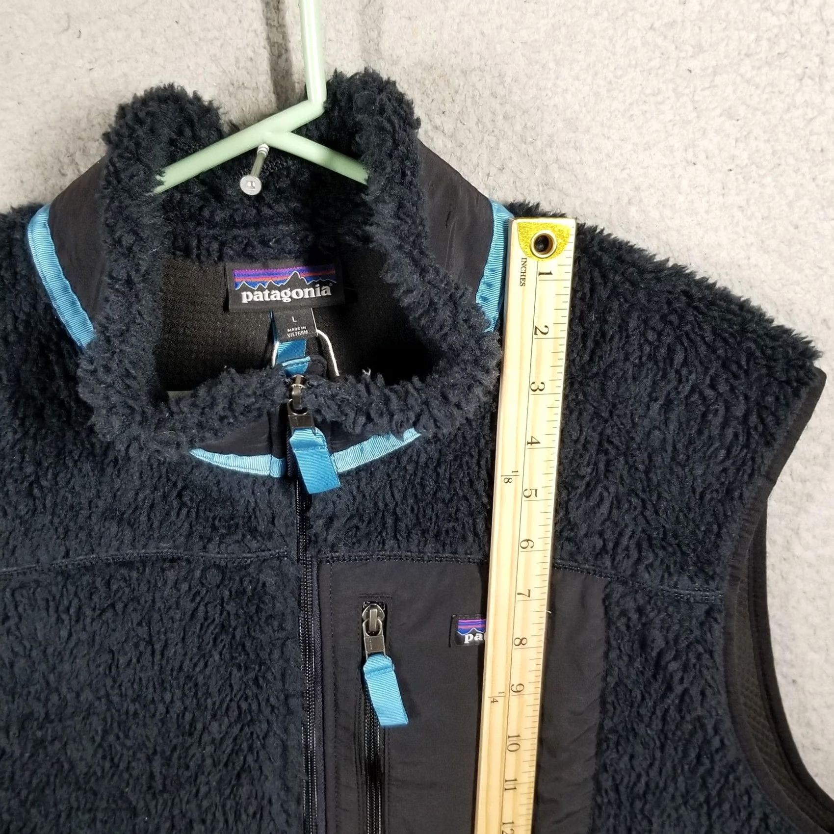 Patagonia Patagonia Mens Large Black Classic Retro-X Sherpa Fleece Zip Pockets Vest - Vintage Retailer Size US L / EU 52-54 / 3 - 6 Thumbnail