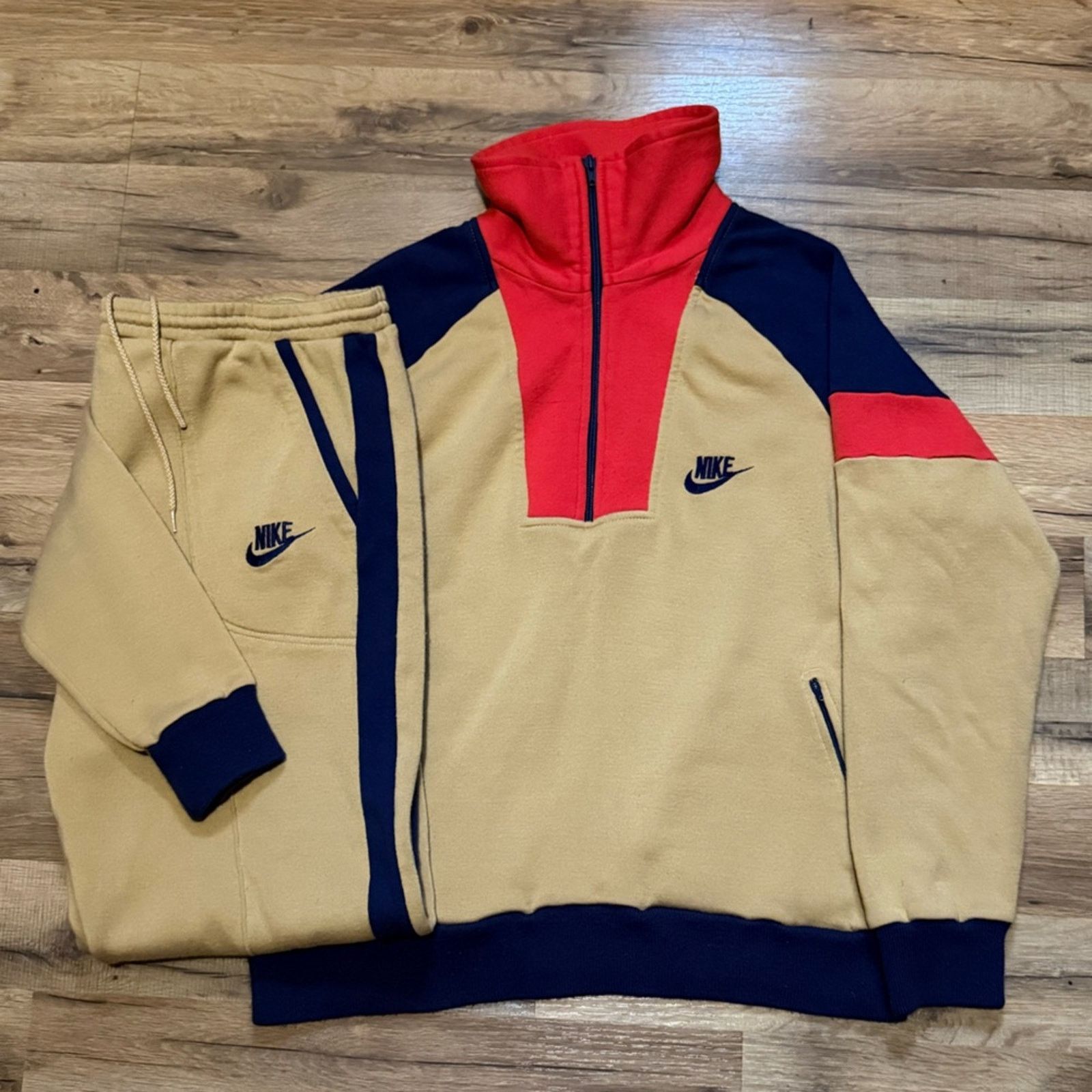 Nike 70s Nike Sweatshirt Jogger Sweatpants Matching Set Sweatsuit Size US M / EU 48-50 / 2 - 2 Thumbnail