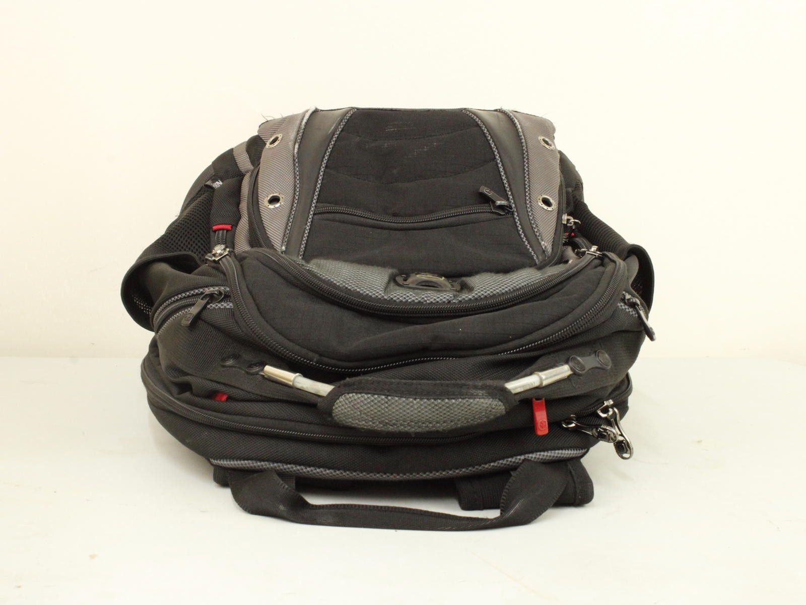 Other Wenger Black and Grey Women's Backpack Carry Bag Size ONE SIZE - 7 Thumbnail