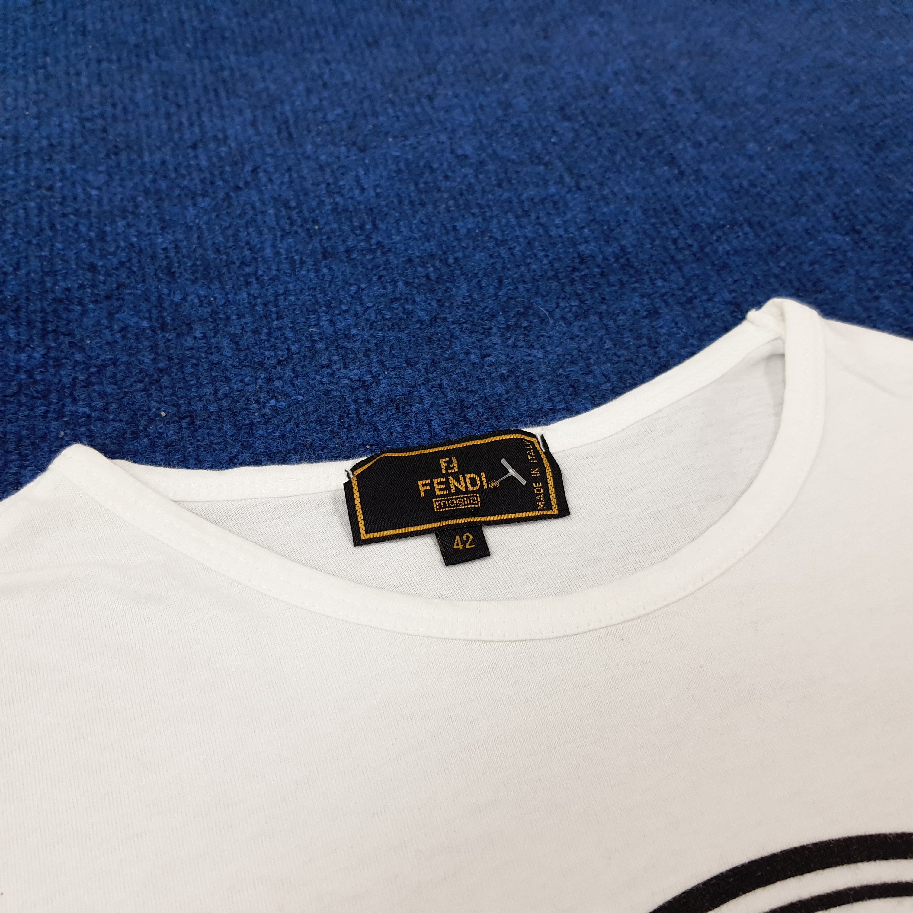 Fendi × Vintage Vintage Fendi Italian Designer Tshirt C219N43 Size US M / EU 48-50 / 2 - 4 Thumbnail