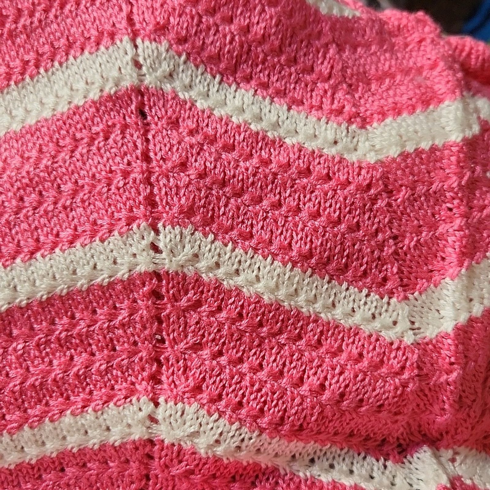 Almost Famous PINK & WHITE CROCHET ☆ VEST & SKIRT ☆ 2 PIECE SET ☆ 2x ☆ NWT Size XXL / US 16-18 / IT 52-54 - 4 Thumbnail