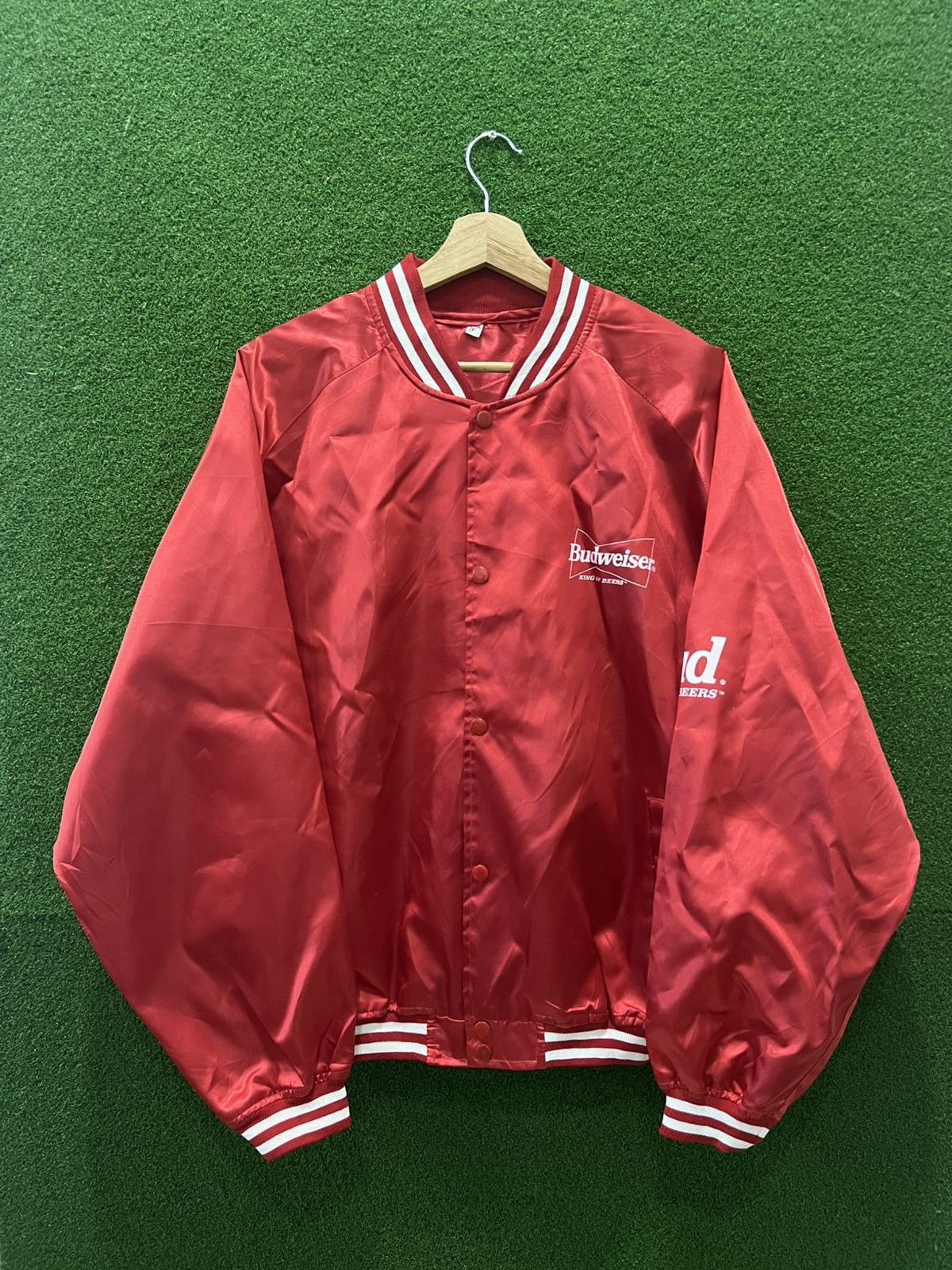 Budweiser × Vintage Vintage Budweiser King Of Beers Light Jacket Button Up Size US L / EU 52-54 / 3 - 1 Thumbnail
