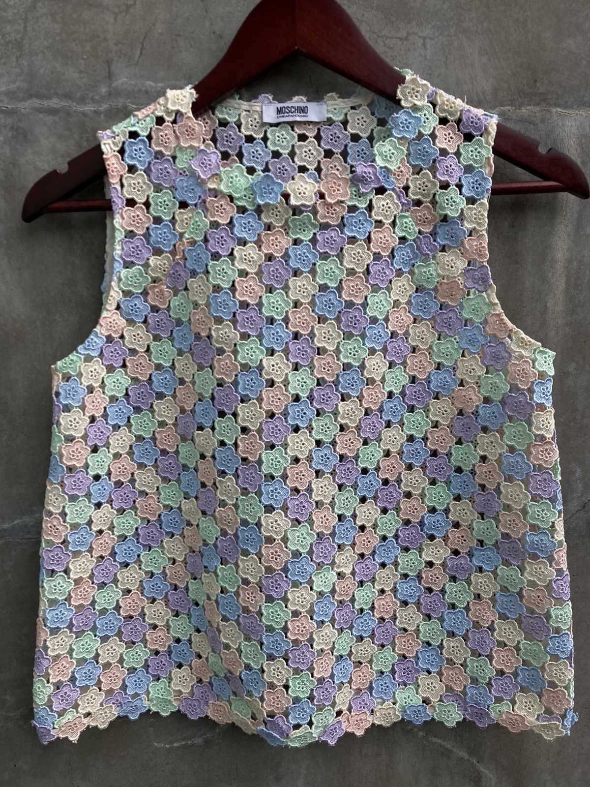 Moschino Floral Eyelet Sleeveless Top Size S / US 4 / IT 40 - 4 Thumbnail