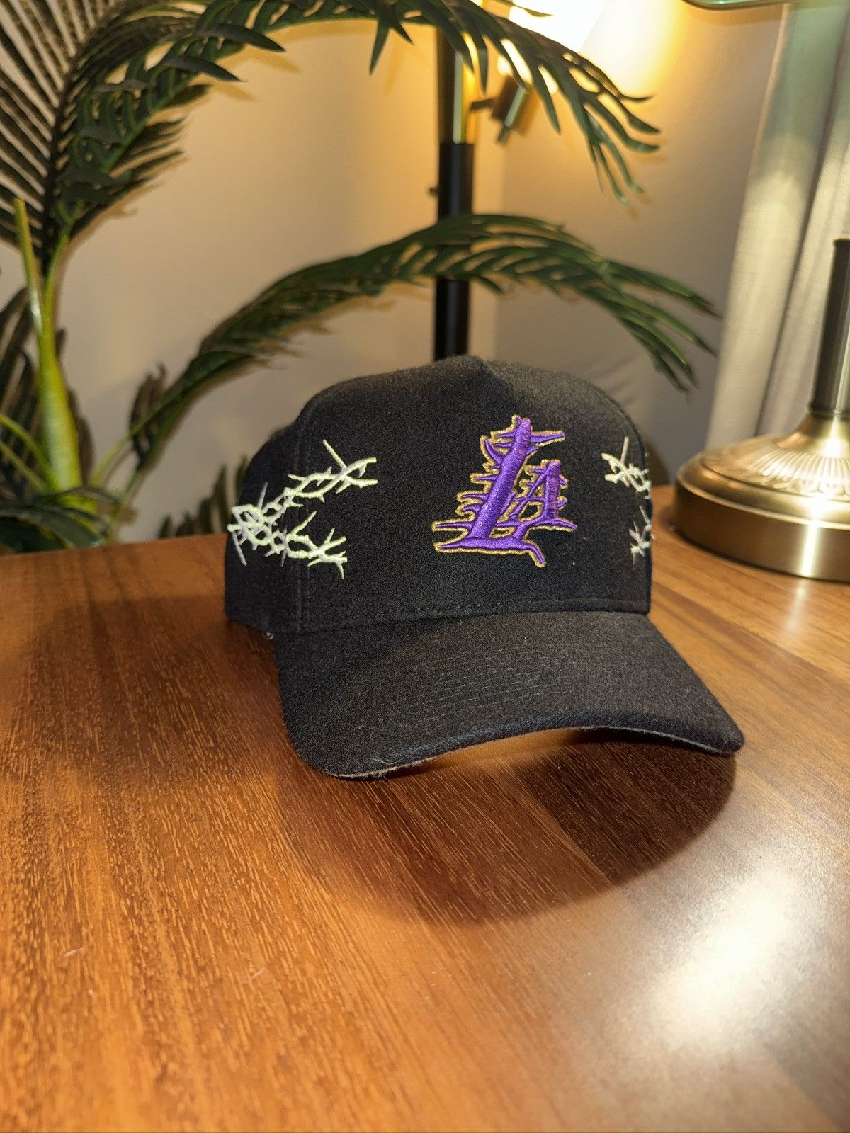 Other Kill the Hype - KTHLA Lakers Thorn Wool Snapback Size ONE SIZE - 2 Thumbnail
