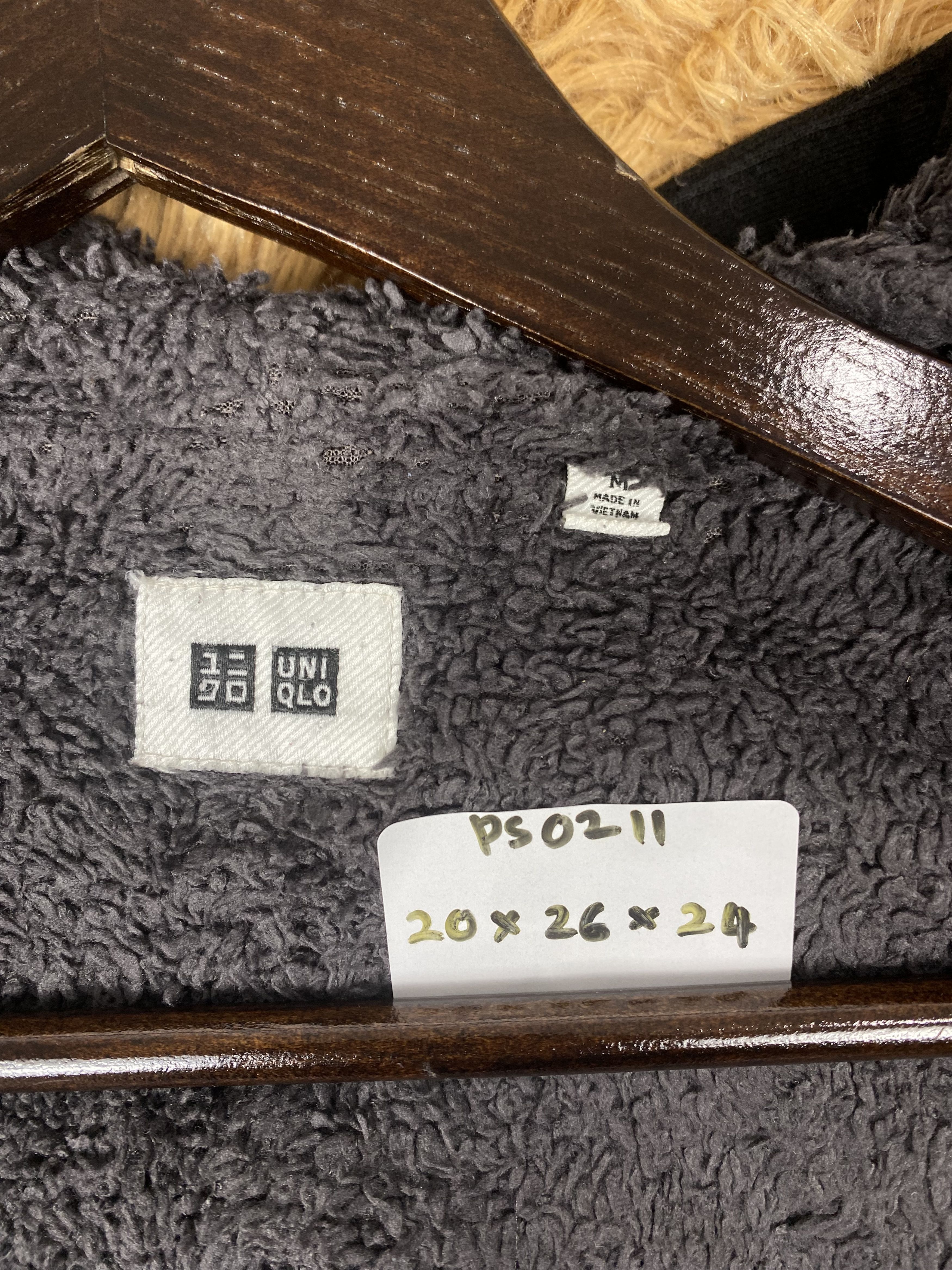 Uniqlo Vintage Uniqlo Fleece Lining Sweaters PS0211 Size US M / EU 48-50 / 2 - 11 Thumbnail
