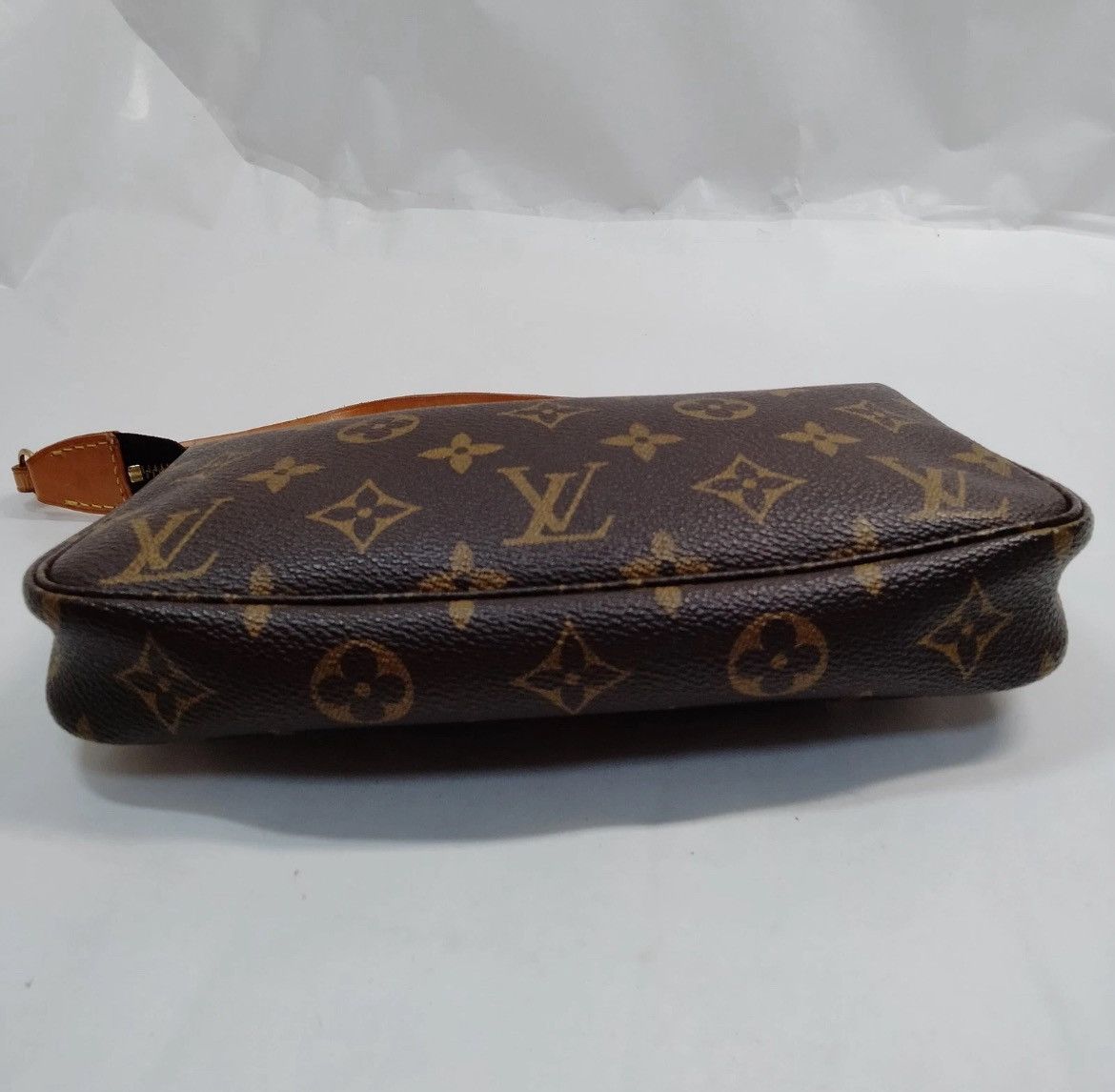 Louis Vuitton Louis Vuitton Pochette Size ONE SIZE - 5 Thumbnail