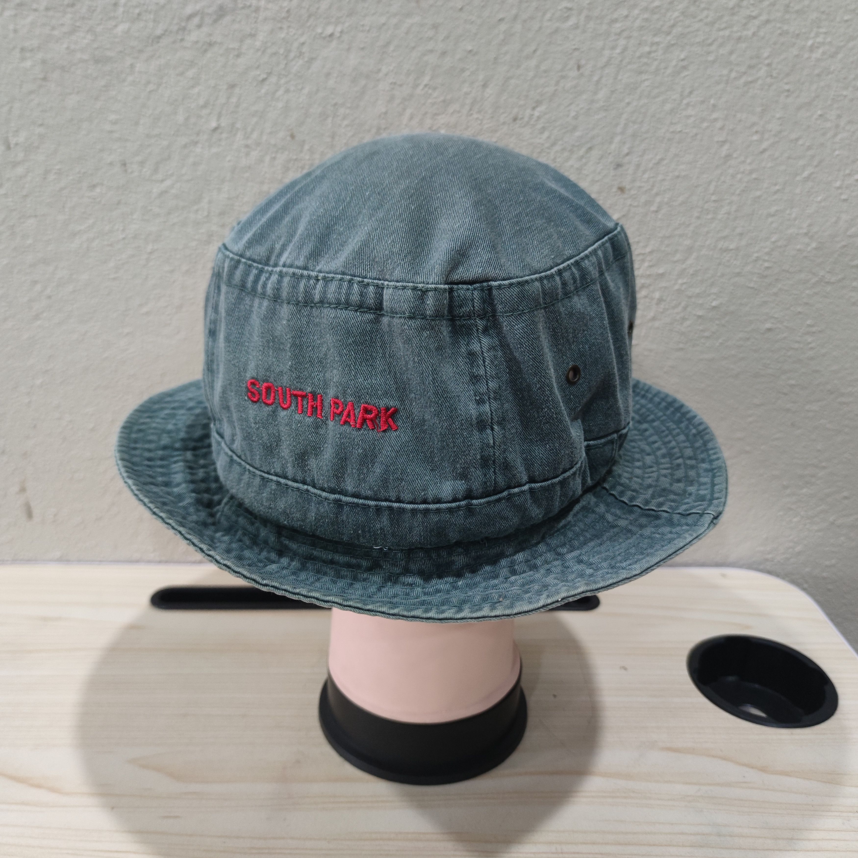 Cartoon Network × Vintage VINTAGE 90S SOUTH PARK BUCKET HAT Size ONE SIZE - 5 Thumbnail
