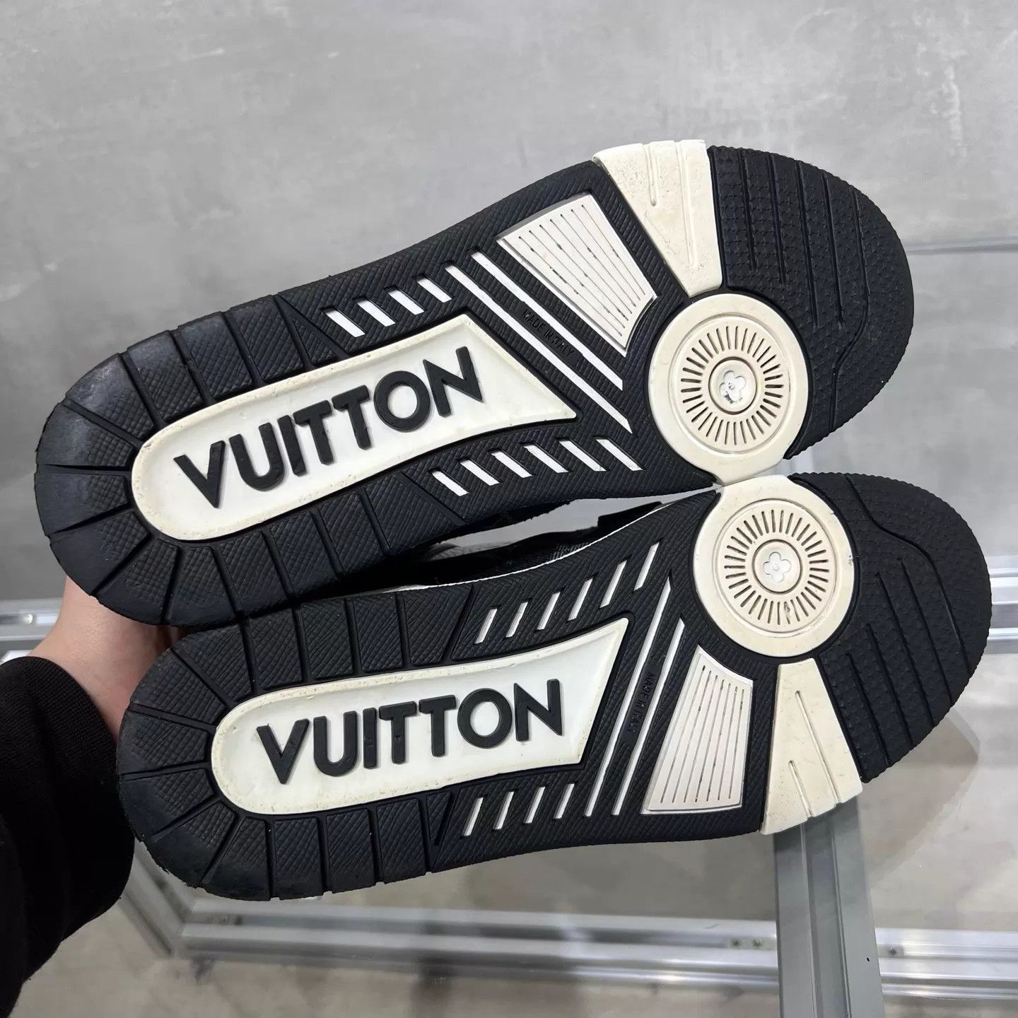 Louis Vuitton LV Trainer Black White Denim 40.5 EU Size US 7.5 / EU 40-41 - 7 Thumbnail