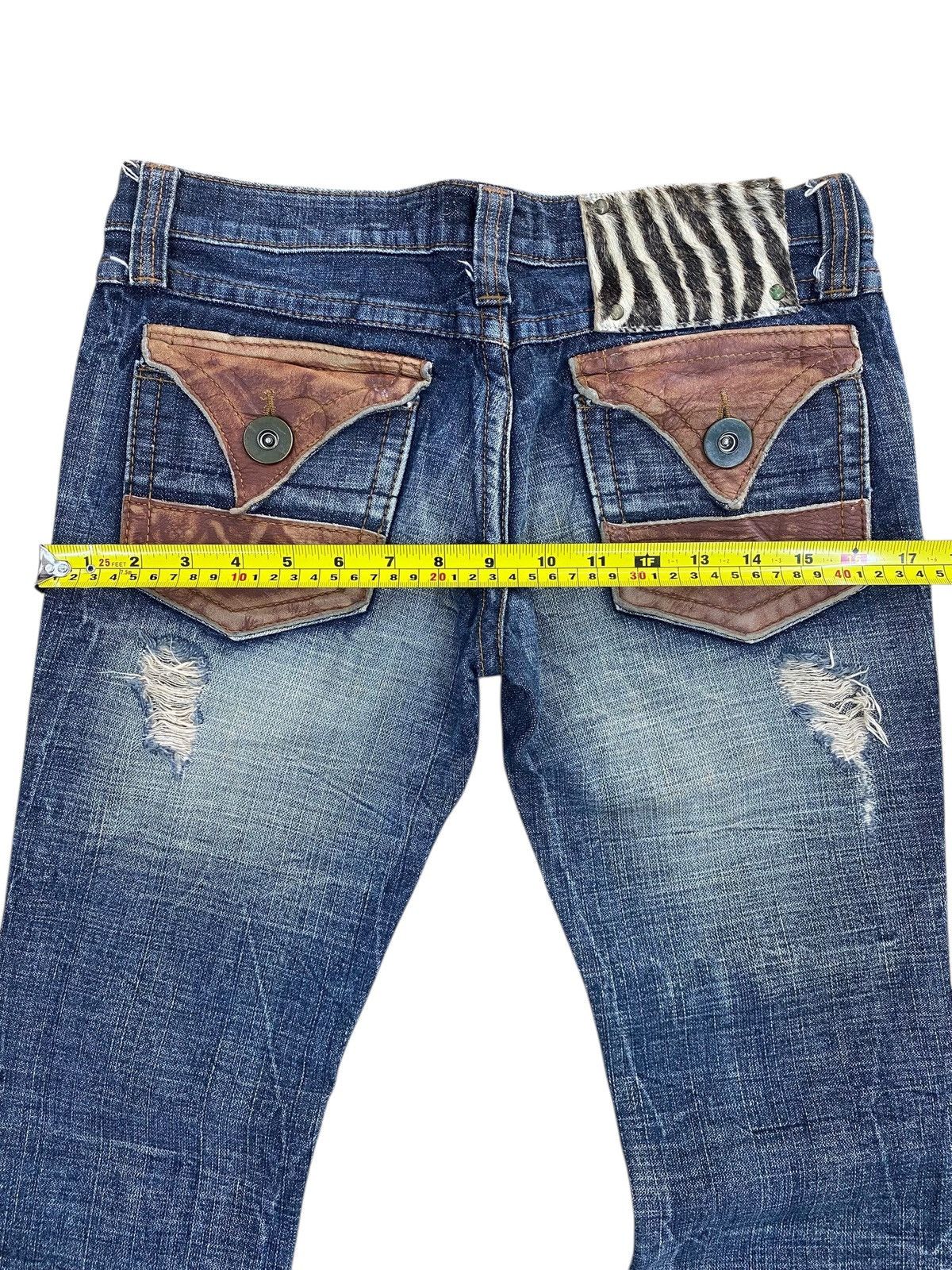 Japanese Brand Japanese Brand Faded Wash Distressed Style Boot Cut Jeans Size 30" / US 8 / IT 44 - 8 Thumbnail