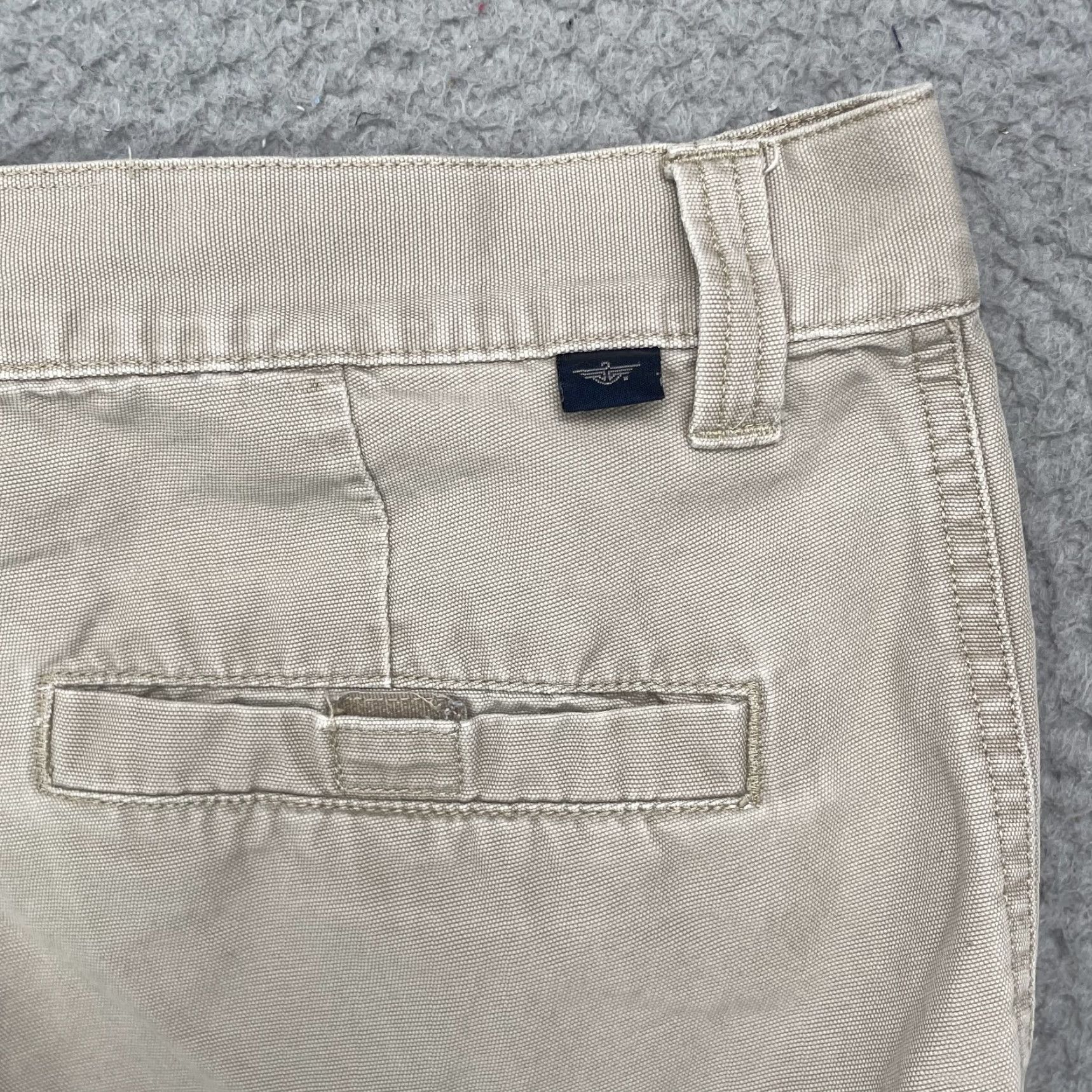 Dockers VINTAGE Dockers Cargo Shorts Men 32 Beige Casual Cargo Shorts 90s Outdoor Utility Size US 32 / EU 48 - 7 Thumbnail