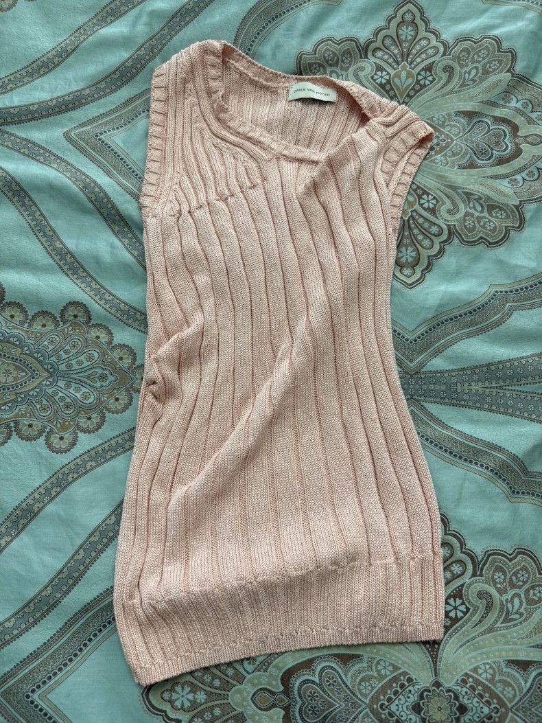 Dries Van Noten dries van notenPink irregular vest 2506-Nextarrow Size S / US 4 / IT 40 - 1 Thumbnail