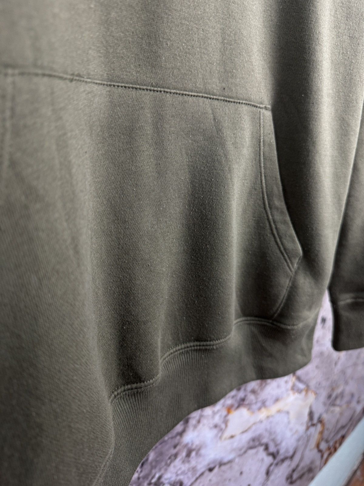 Champion Champion Men’s Hoodie Olive Green Logo Pullover Sweatshirt Size US S / EU 44-46 / 1 - 8 Thumbnail
