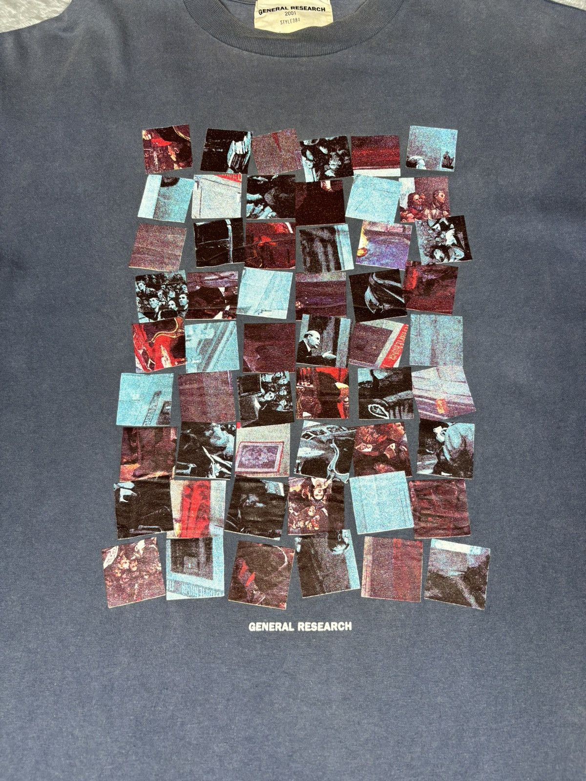 General Research General Research Art Design 2001 Size US L / EU 52-54 / 3 - 3 Thumbnail