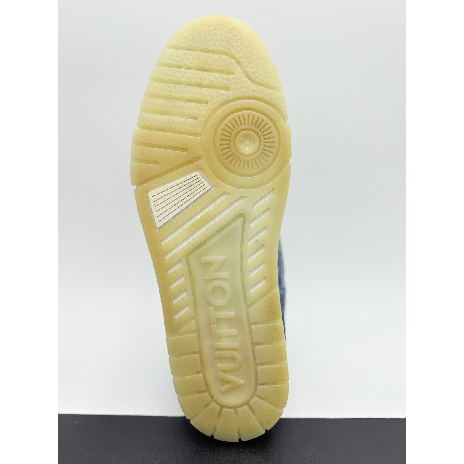 Louis Vuitton Louis Vuitton Denim Mid Trainer ' Blue ' | SUPER CLEAN! Size US 10 / EU 43 - 7 Thumbnail
