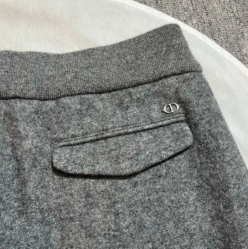 Dior Dior Gray Cashmere Casual Pants . Size US 27 - 8 Thumbnail