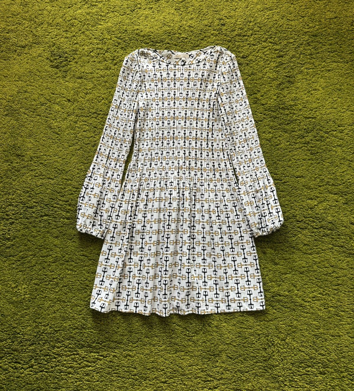 Designer × Maje Maje oldmoney style avant garde plisse dress Size XS / US 0-2 / IT 36-38 - 1 Thumbnail