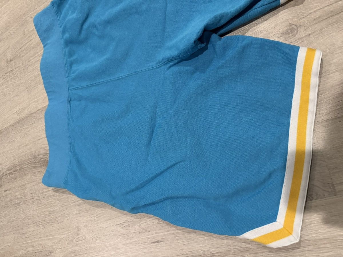 Bape Bape Shark Basketball Shorts Blue Summer Size US 32 / EU 48 - 5 Thumbnail
