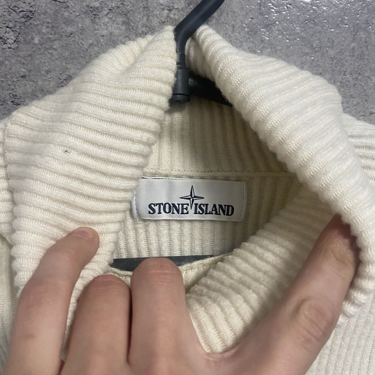 Stone Island Stone Island Turtle Sweater Vintage Size US L / EU 52-54 / 3 - 6 Thumbnail