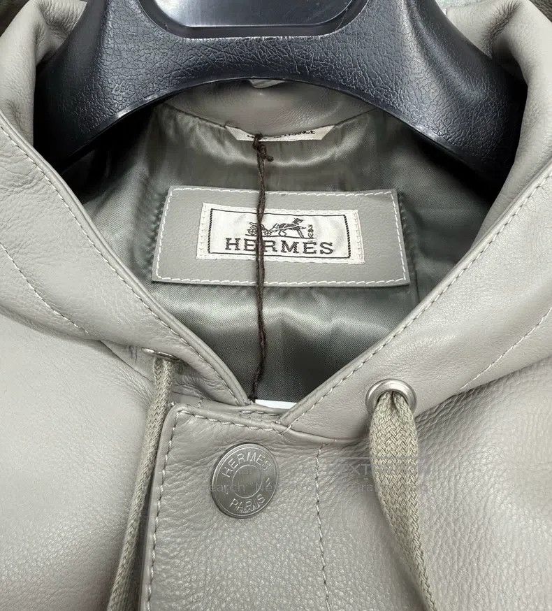 Hermes Hermes 24 Spring-Summer Light Grey Leather Jacket, Calfski Size US M / EU 48-50 / 2 - 6 Thumbnail