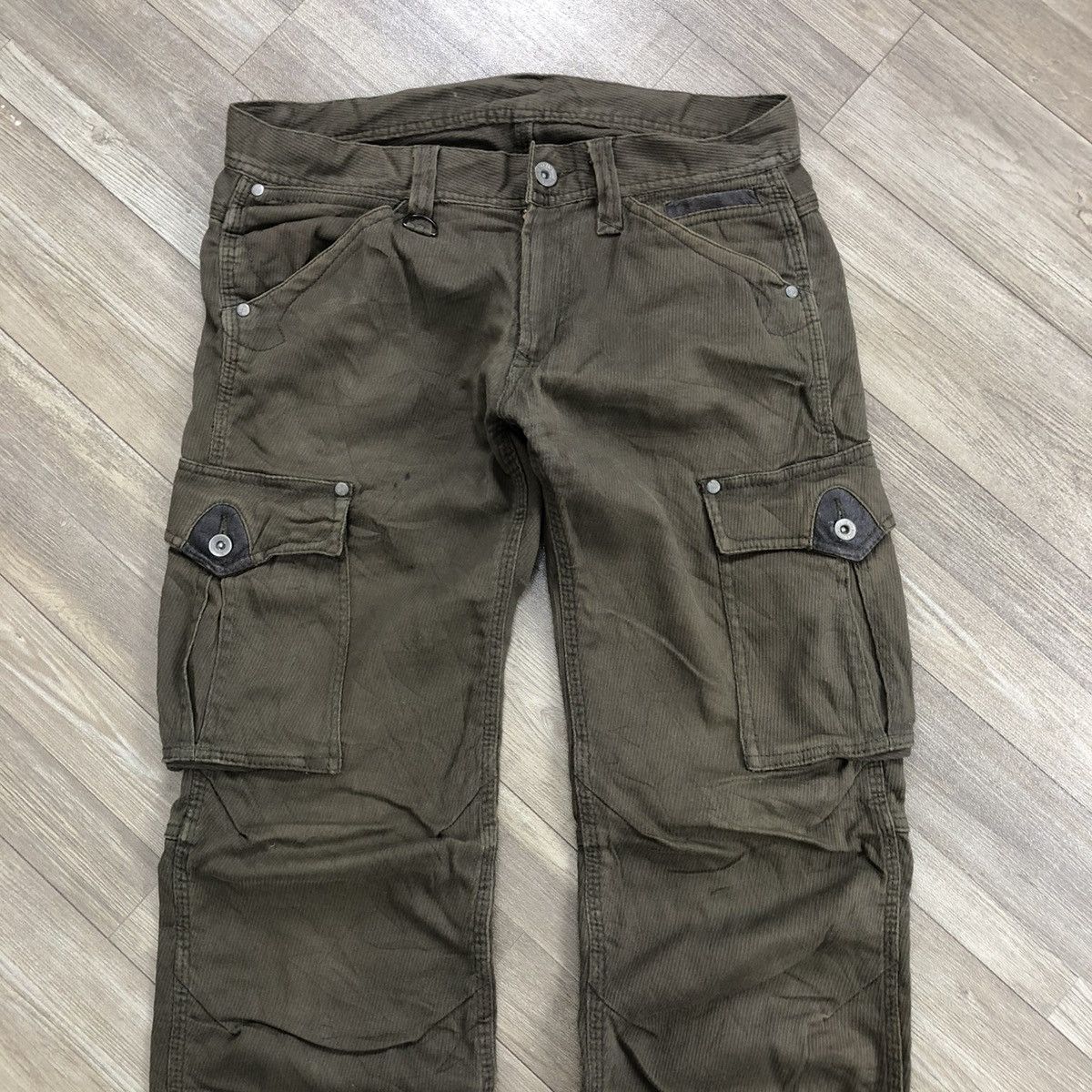 Japanese Brand × Nicole Club 2000s Hideaways Nicole Club OG Cargo Pants Size US 30 / EU 46 - 2 Thumbnail
