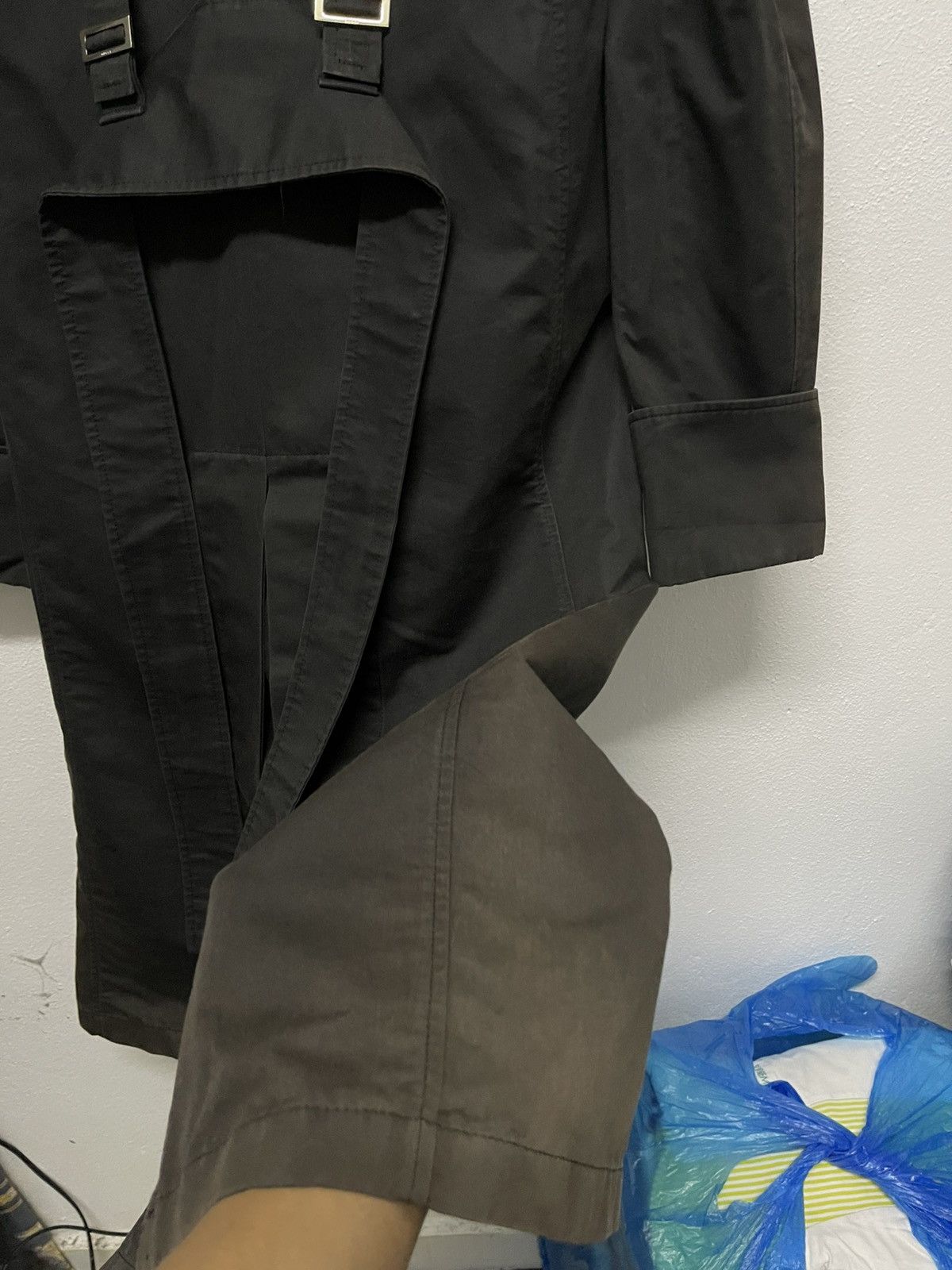 Gucci 90s GUCCI LONG TRENCH BELT LONG JACKET RARE Size US S / EU 44-46 / 1 - 14 Thumbnail