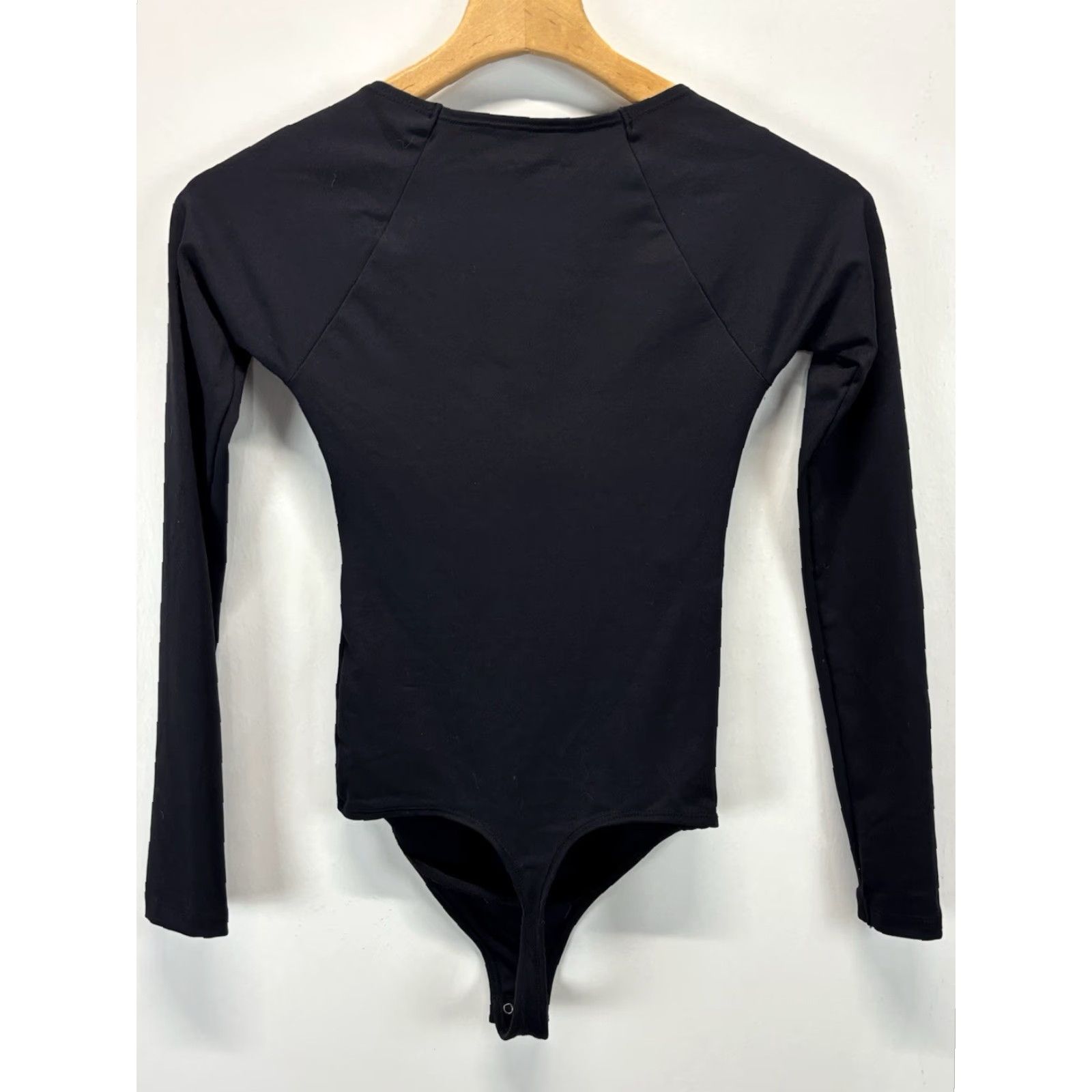 Abercrombie & Fitch Abercrombie & Fitch Women’s Body Suit Long Sleeve Black XXS Soft Collection Blouse Womens 2XS Solid Pre-owned Good Size XXS / US 00 / IT 34 - 3 Thumbnail