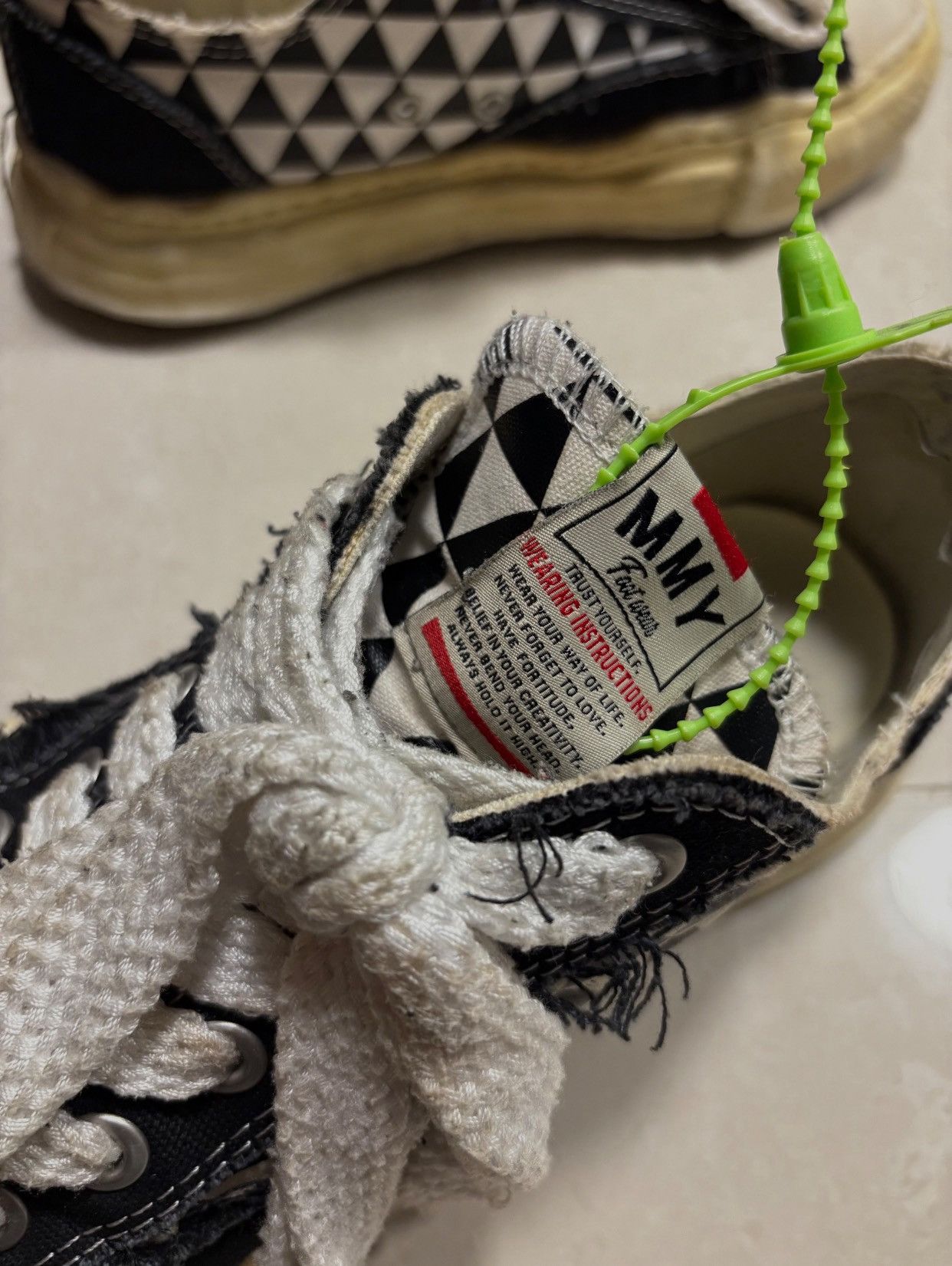 Maison MIHARA YASUHIRO OVERDYED LOWCUT SNEAKERS Size US 9 / EU 42 - 3 Thumbnail