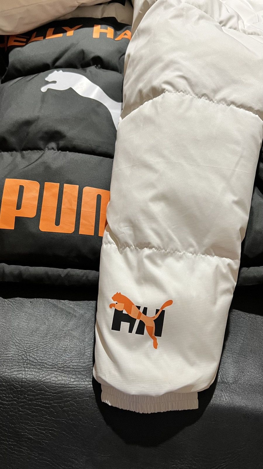 Helly Hansen × Puma PUMA x HELLY HANSEN JACKET Size US L / EU 52-54 / 3 - 6 Thumbnail