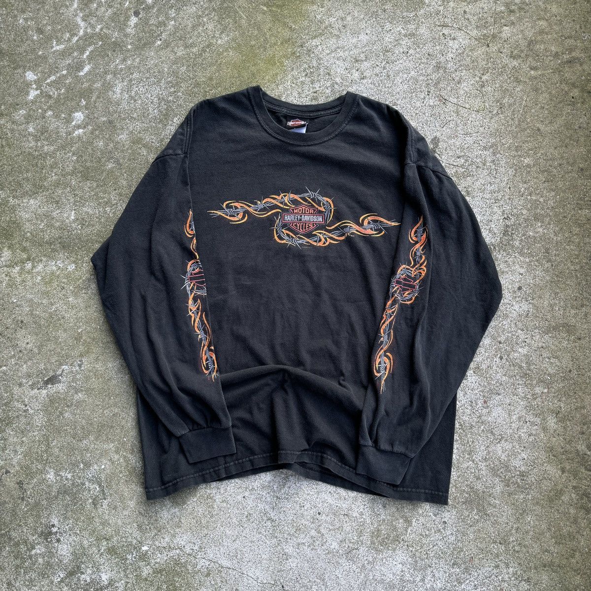 image of Harley Davidson Wire Flames Logo Longsleeve Tee XL in Black, Men's