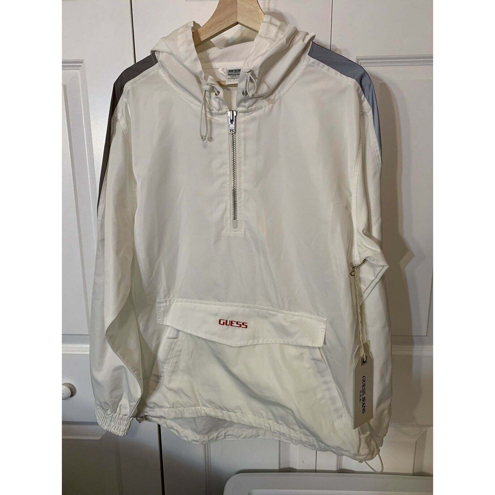 Guess Guess x Sean wotherspoon 1/4 Zip Men’s Jacket Sz M White Gra Size US M / EU 48-50 / 2 - 3 Thumbnail