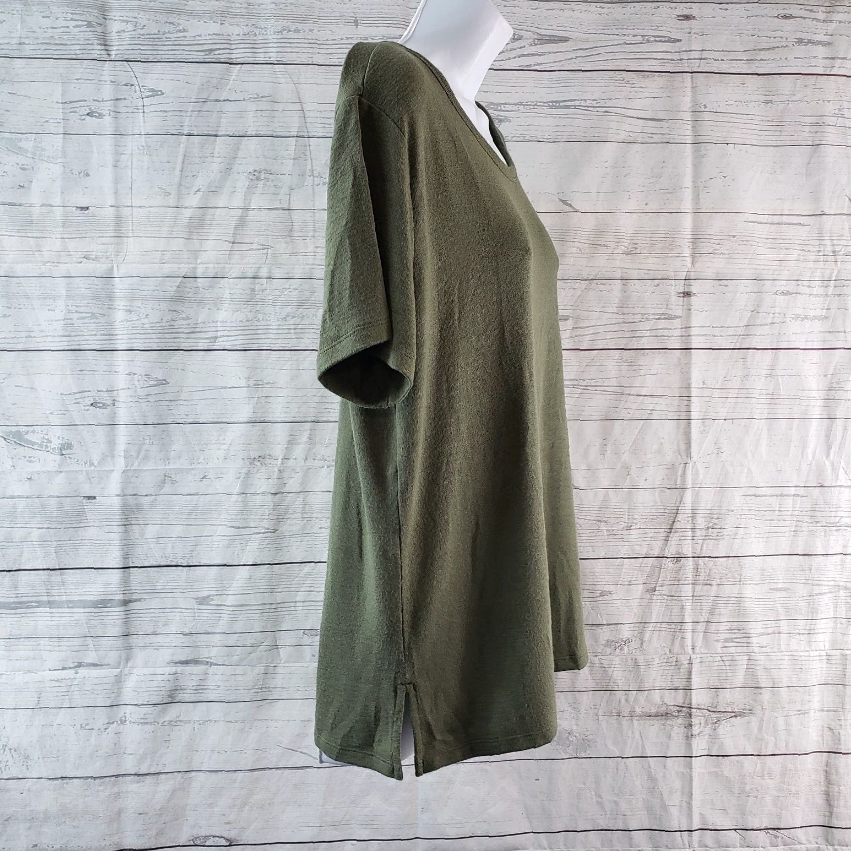 Vintage Wilfred Free Womens Knit Top Sz Large Green Short Sleeve Rayon Blend Shirt Adult Large Green Knit Wilfred Free Womens T-Shirt 90s? Size L / US 10 / IT 46 - 3 Thumbnail