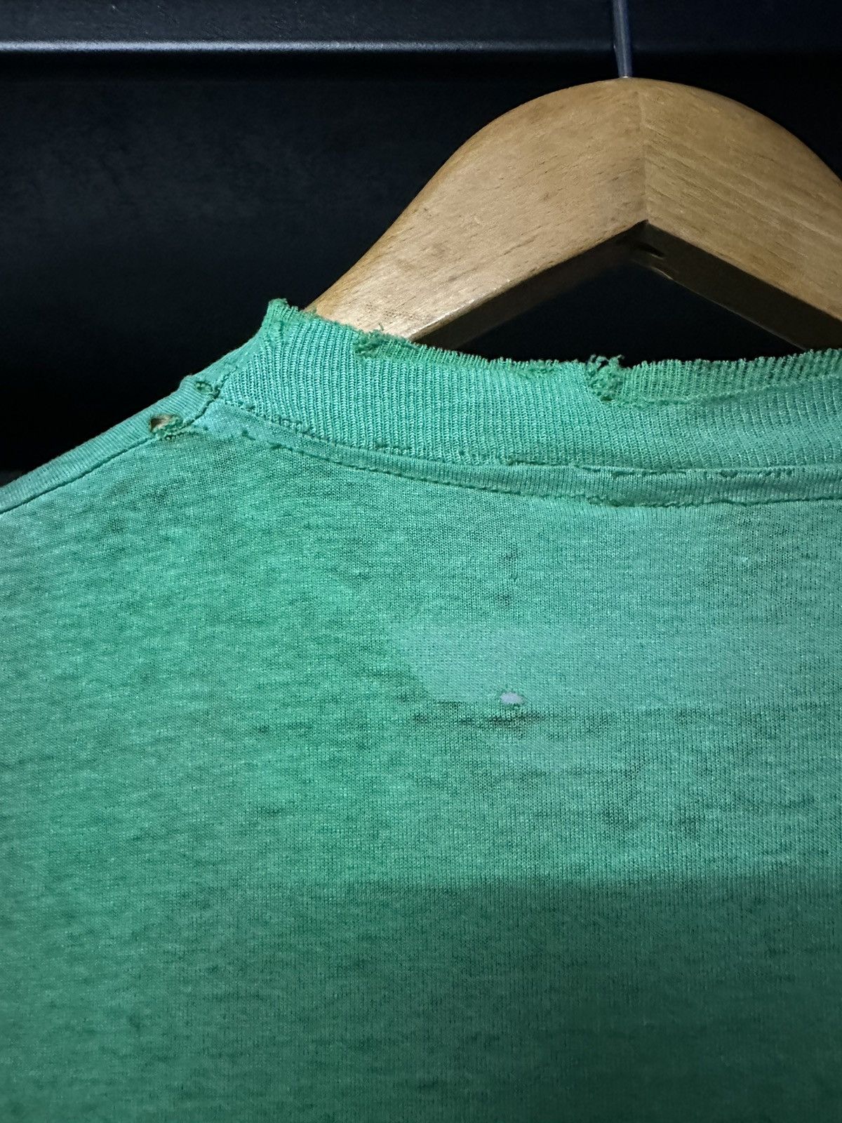 NBA × Vintage Vintage 80s Nba Larry Bird Distressed Single Stitch Tee Size US L / EU 52-54 / 3 - 12 Thumbnail