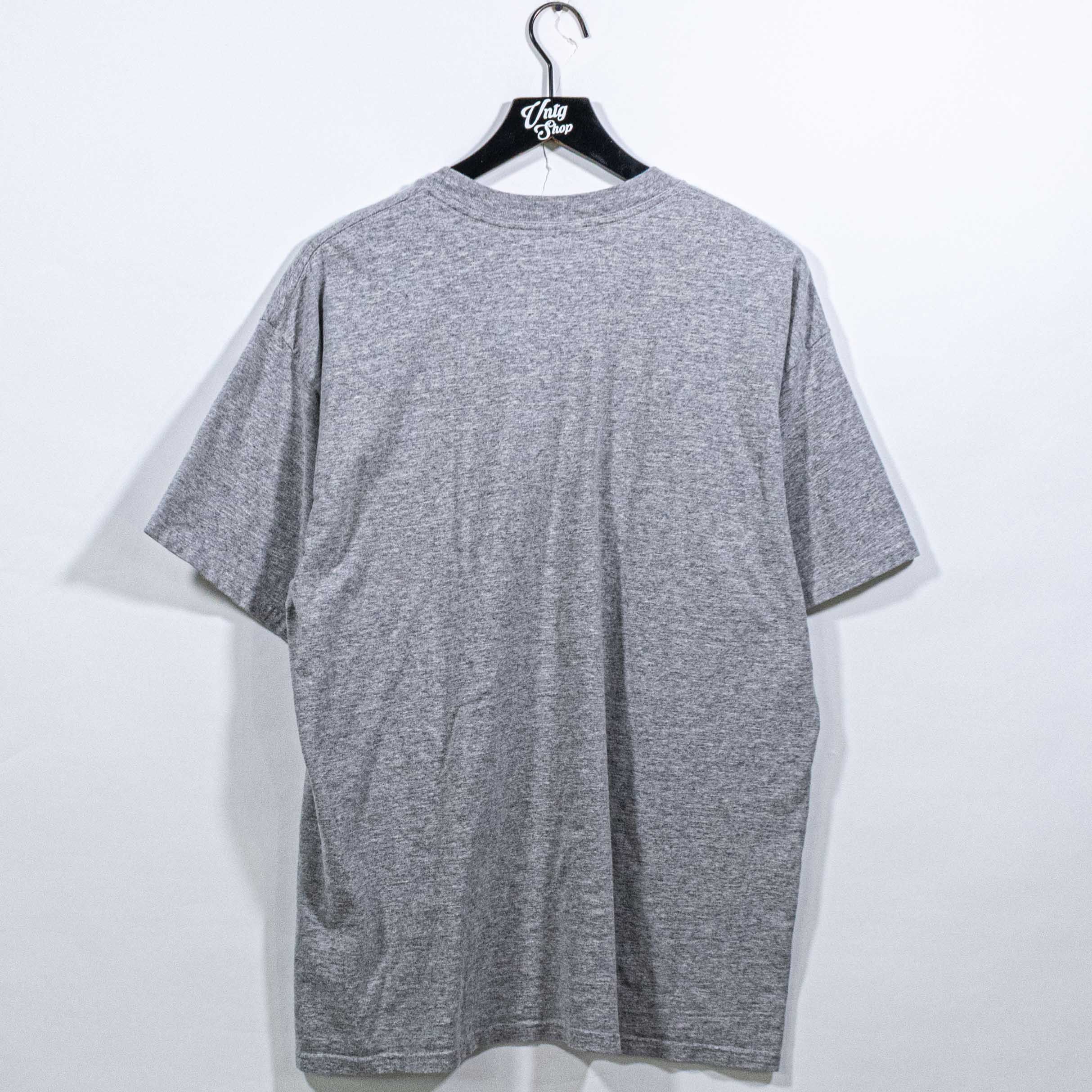 Nike NIKE Center Swoosh Logo T-Shirt VTG 90s Sports Skate Size US L / EU 52-54 / 3 - 2 Thumbnail