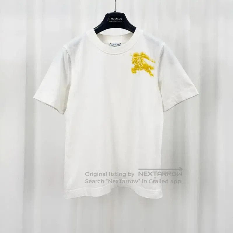 Burberry Burberry White Logo Print Short Sleeve T-Shirt. Size XS / US 0-2 / IT 36-38 - 1 Thumbnail