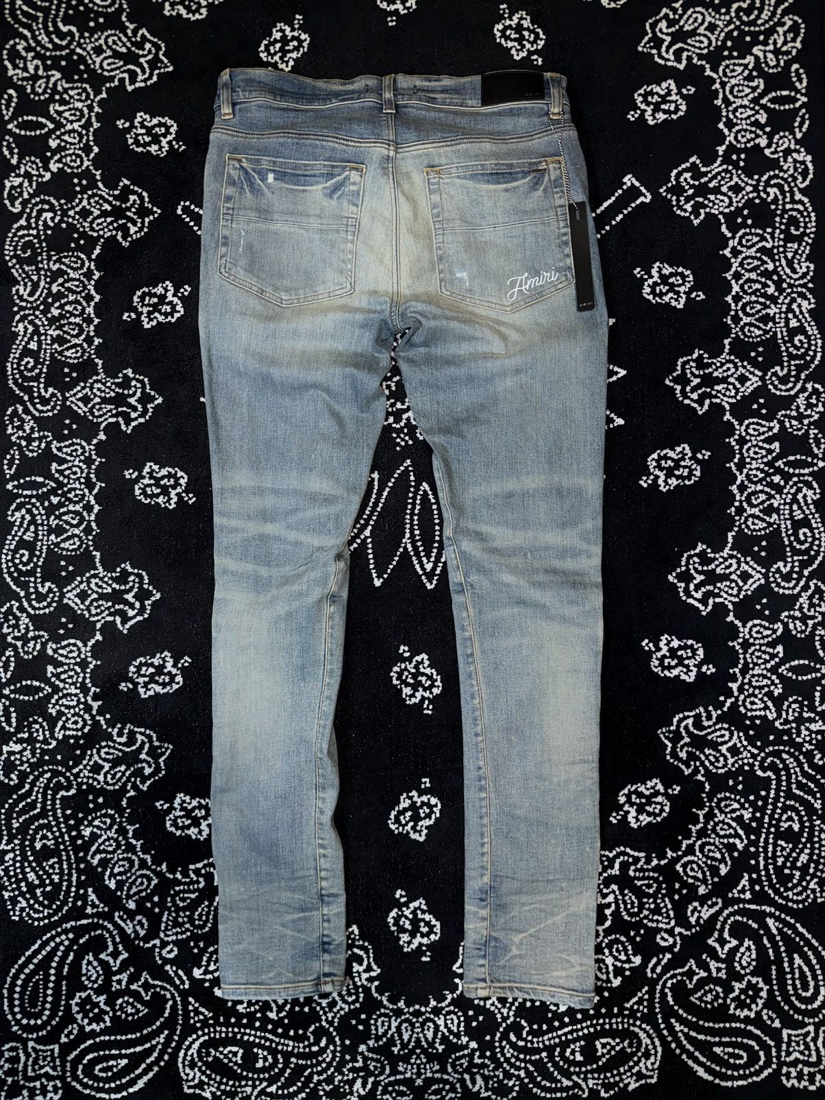 Amiri AMIRI SKELL BONE SCRIPT LOGO JEANS Size US 32 / EU 48 - 10 Thumbnail