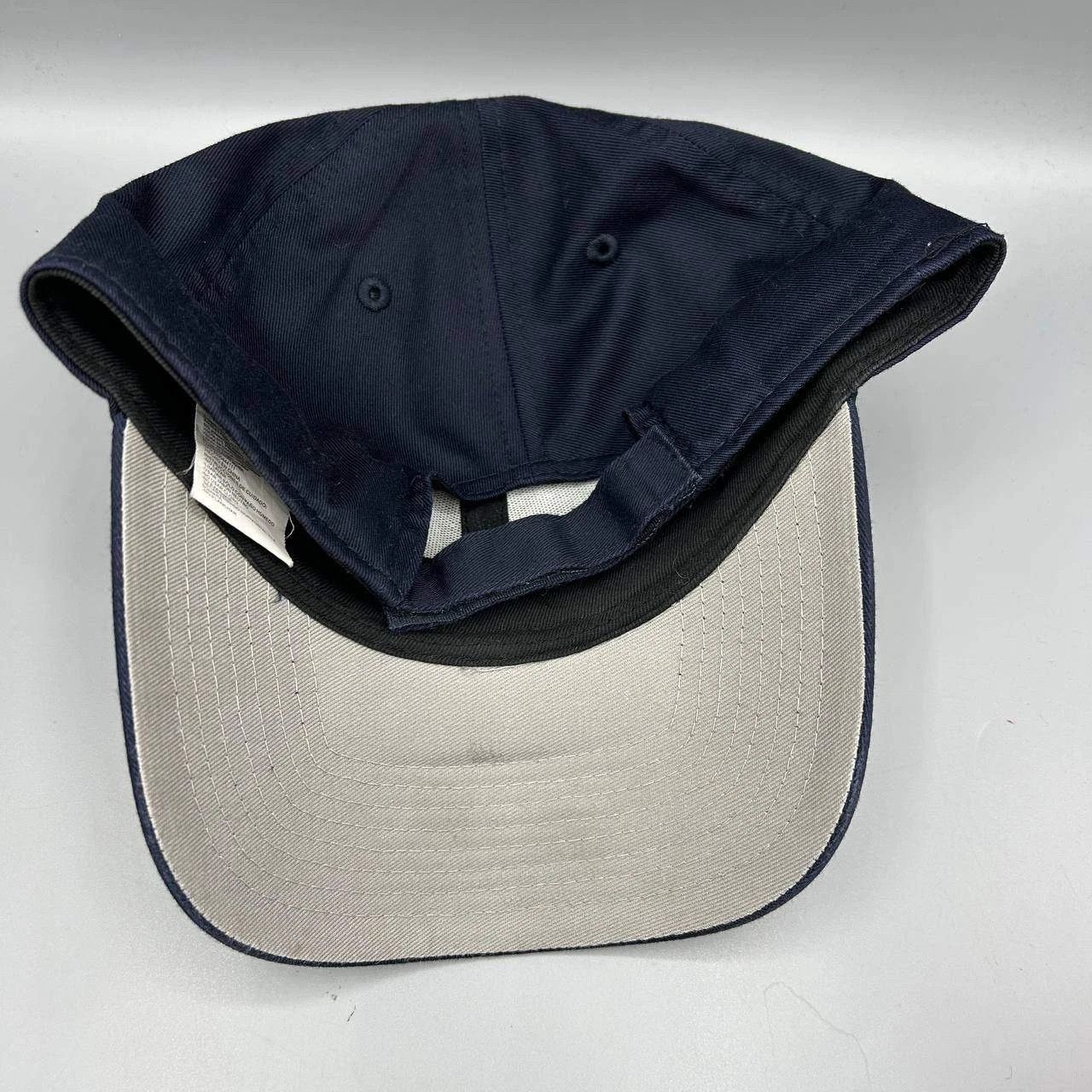 MLB New York Yankees Hat Men Embroidered MLB Strap Back Size ONE SIZE - 4 Thumbnail