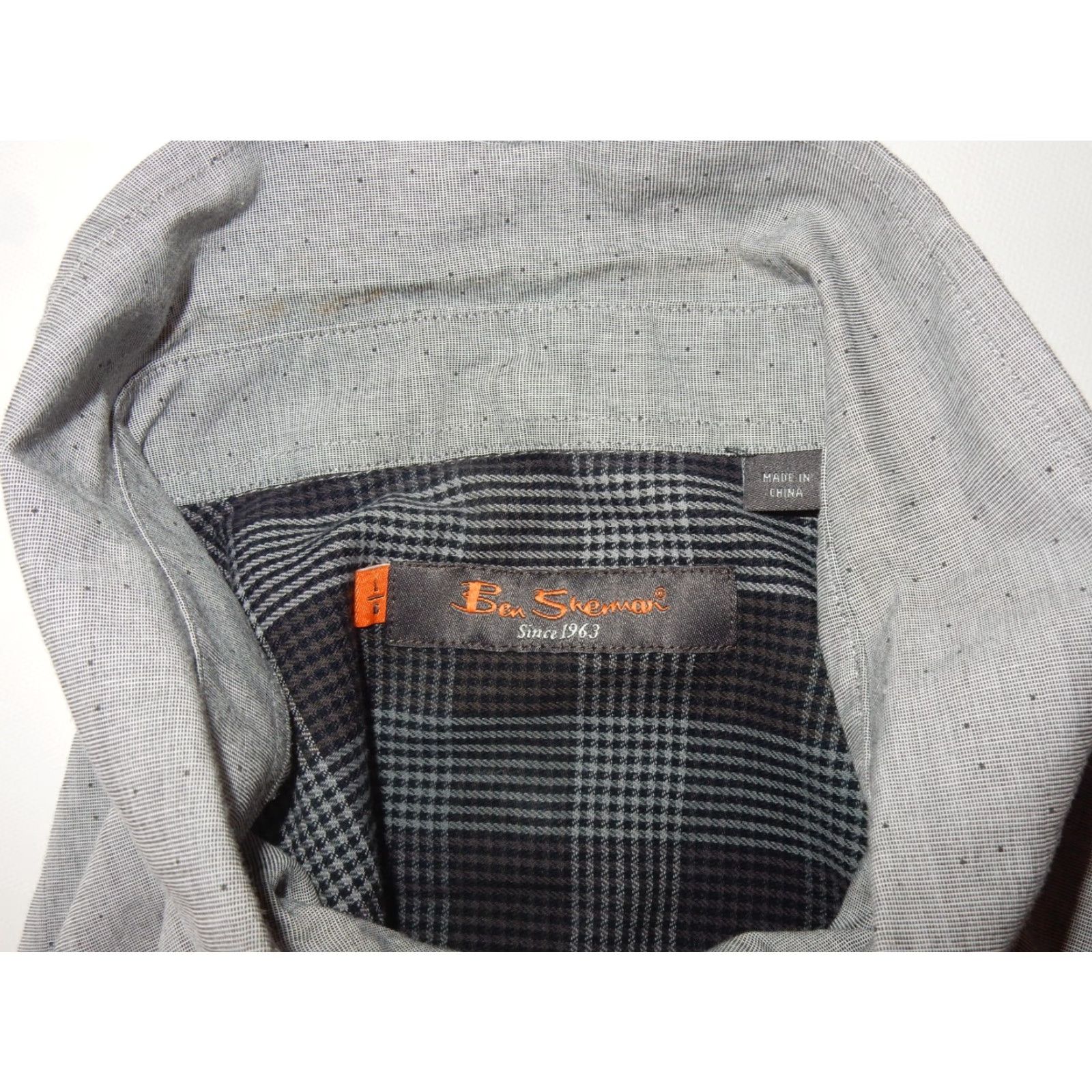 Ben Sherman Ben Sherman Men's Long Sleeve Button Front Shirt Size L Gray Polka Dot Shirt Mens Size US S / EU 44-46 / 1 - 7 Thumbnail