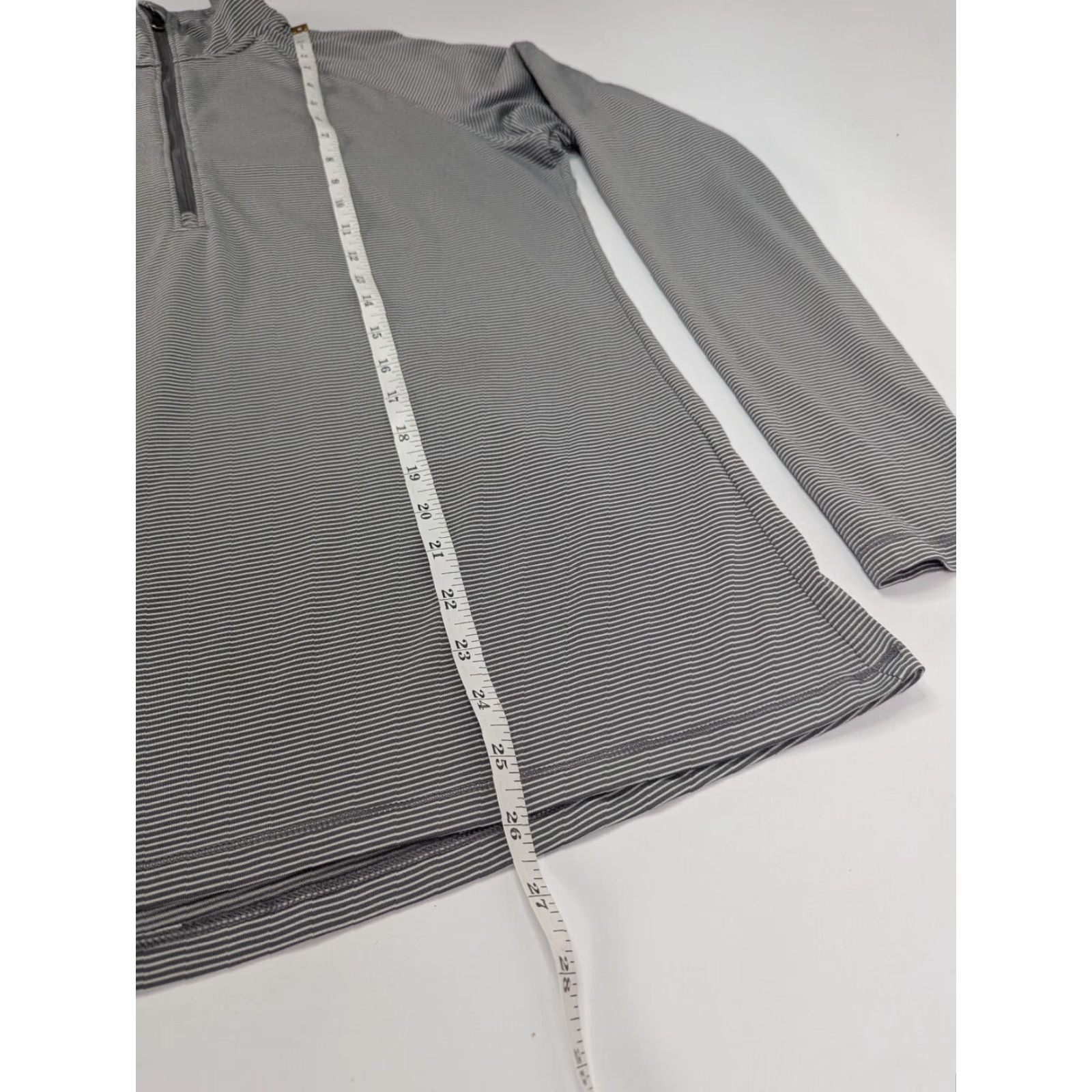 Under Armour Under Armour Womens Pullover 1/4 Zip HeatGear Long Sleeve Striped Mock Neck Medium Gray Size M / US 6-8 / IT 42-44 - 4 Thumbnail