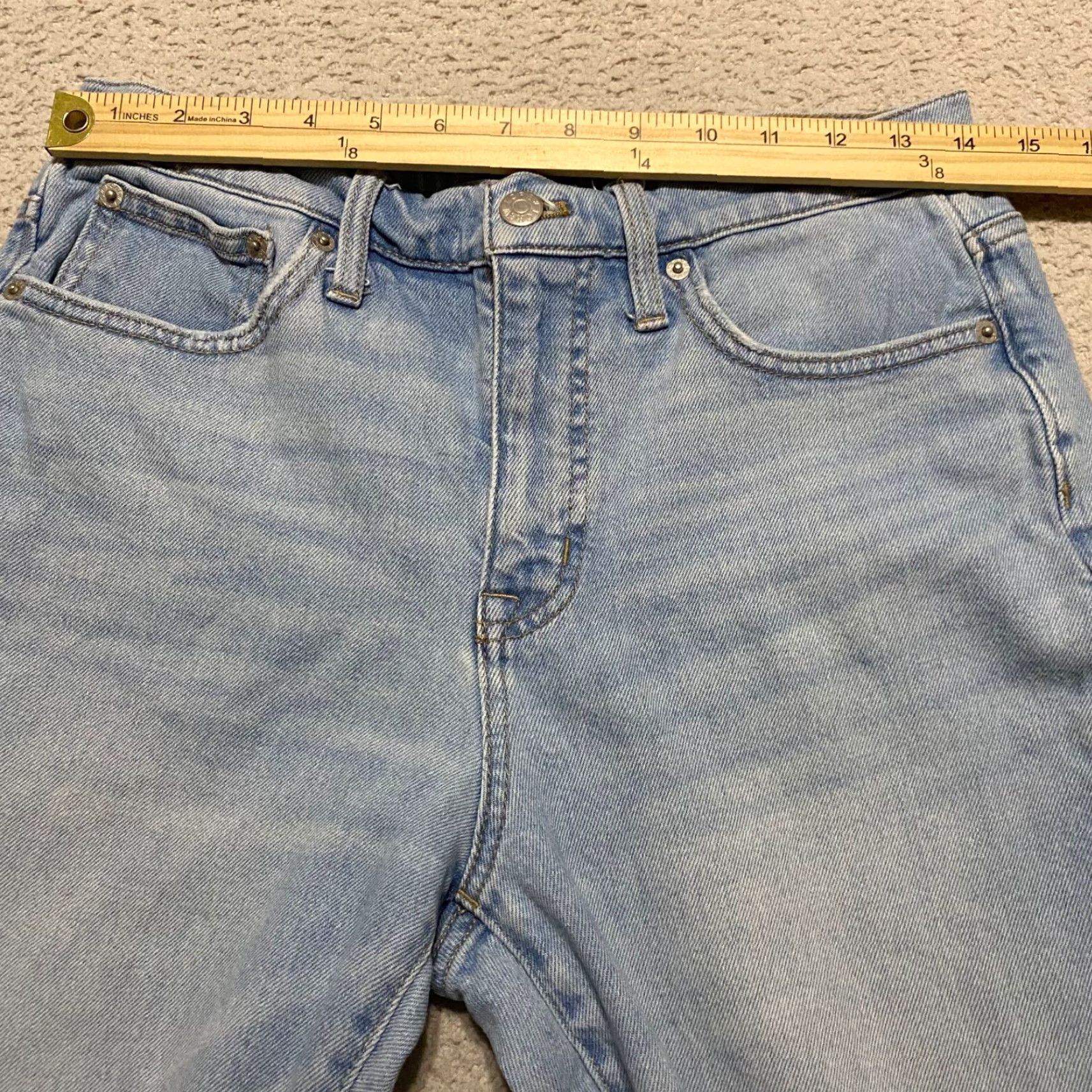 J.Crew J.CREW Jeans Blue Denim Light Wash Distressed Mid Rise 28 Adults Womens Straight 5-Pocket Denim Size 28" / US 6 / IT 42 - 6 Thumbnail