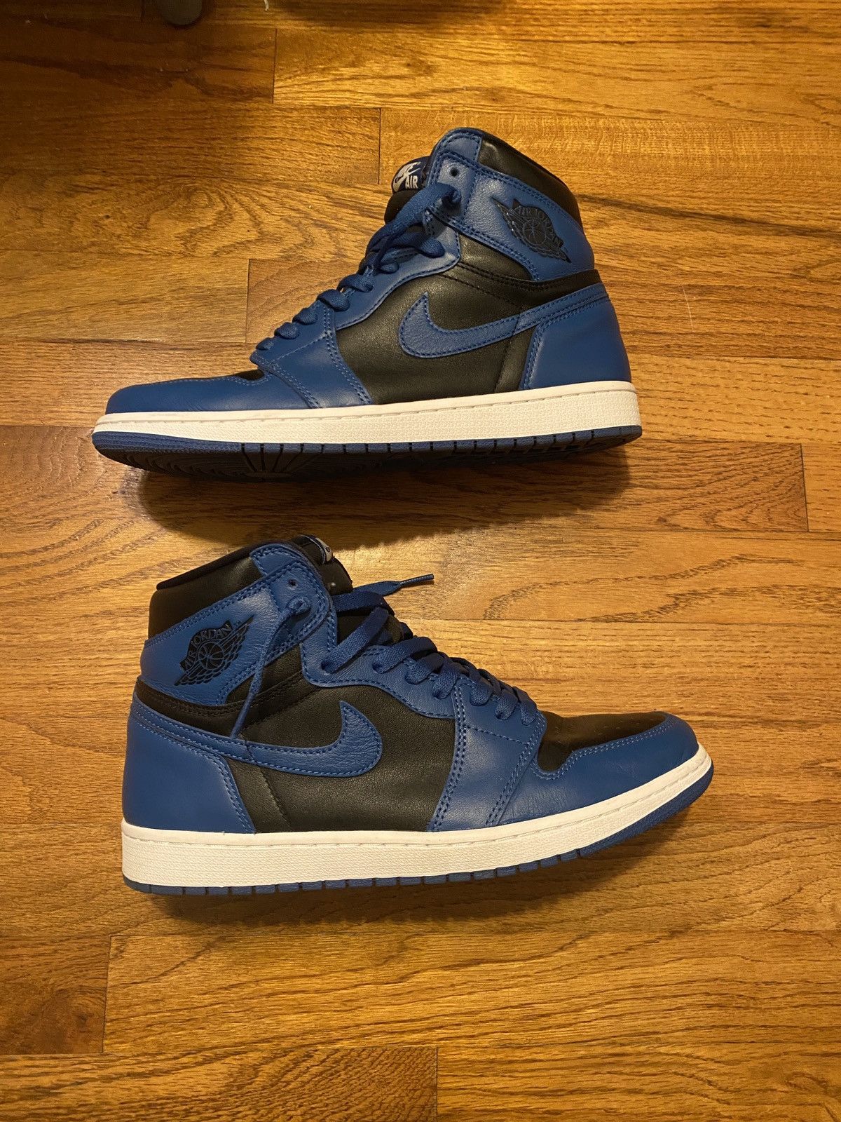 Jordan Brand × Nike Dark Marina Jordan 1 high Size US 10.5 / EU 43-44 - 1 Thumbnail