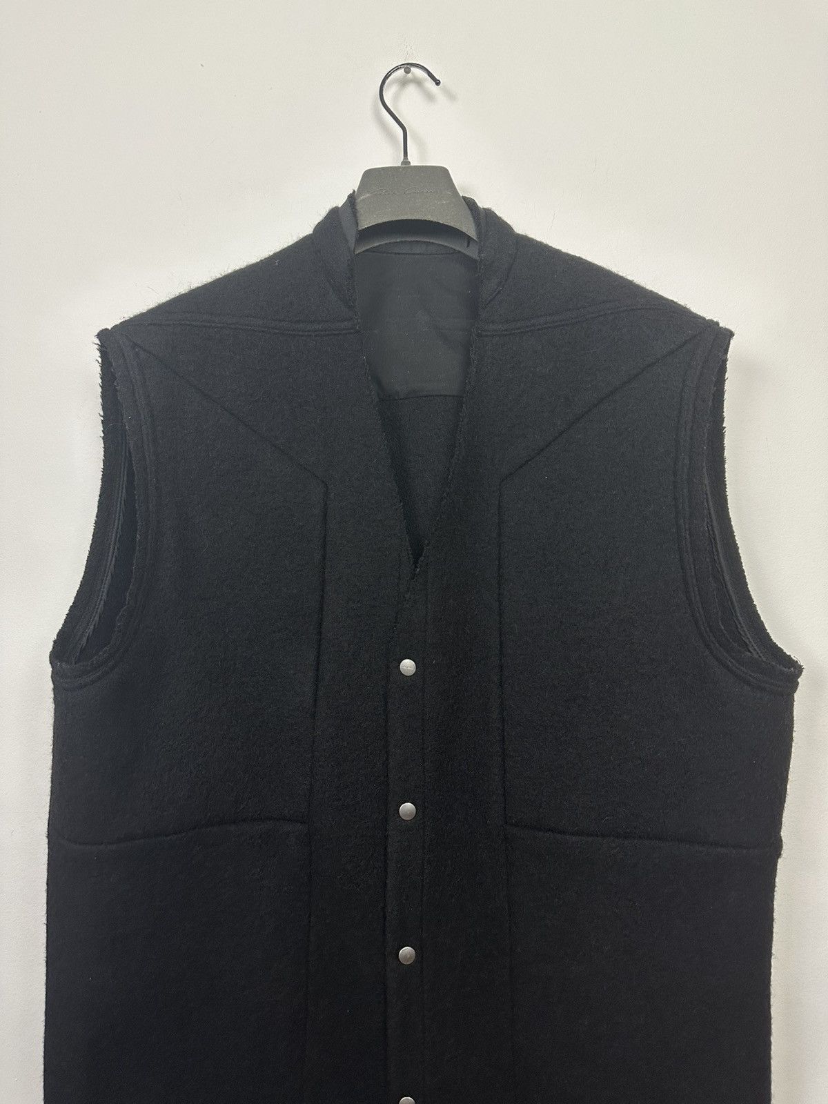 Rick Owens FW22 ‘STROBE’ Jumbo Fogpocket Boiled Wool Vest Size US M / EU 48-50 / 2 - 2 Thumbnail