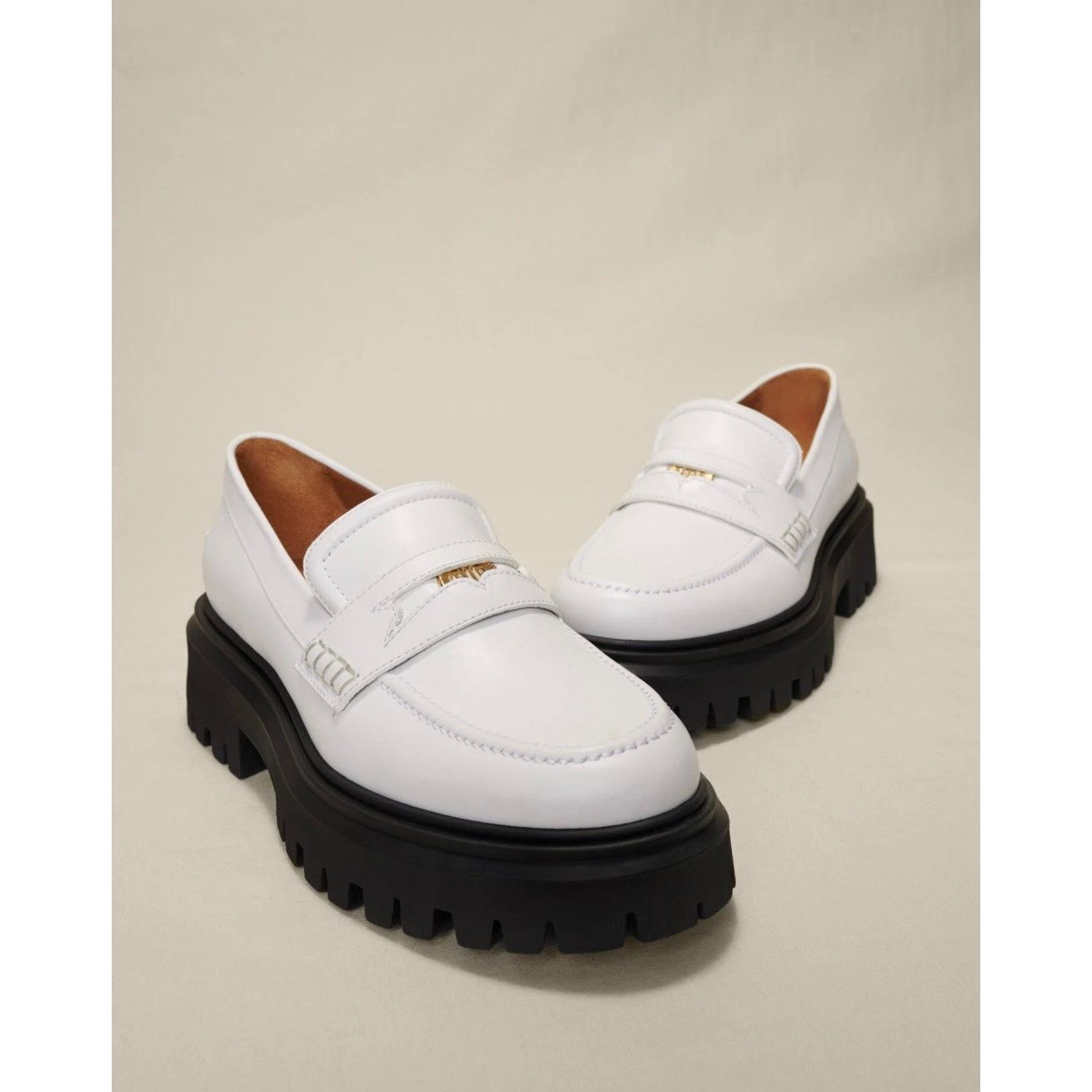 Maje NEW Maje Leather Platform Coin Loafers White size 39 /8.5 Size US 8.5 / IT 38.5 - 1 Thumbnail