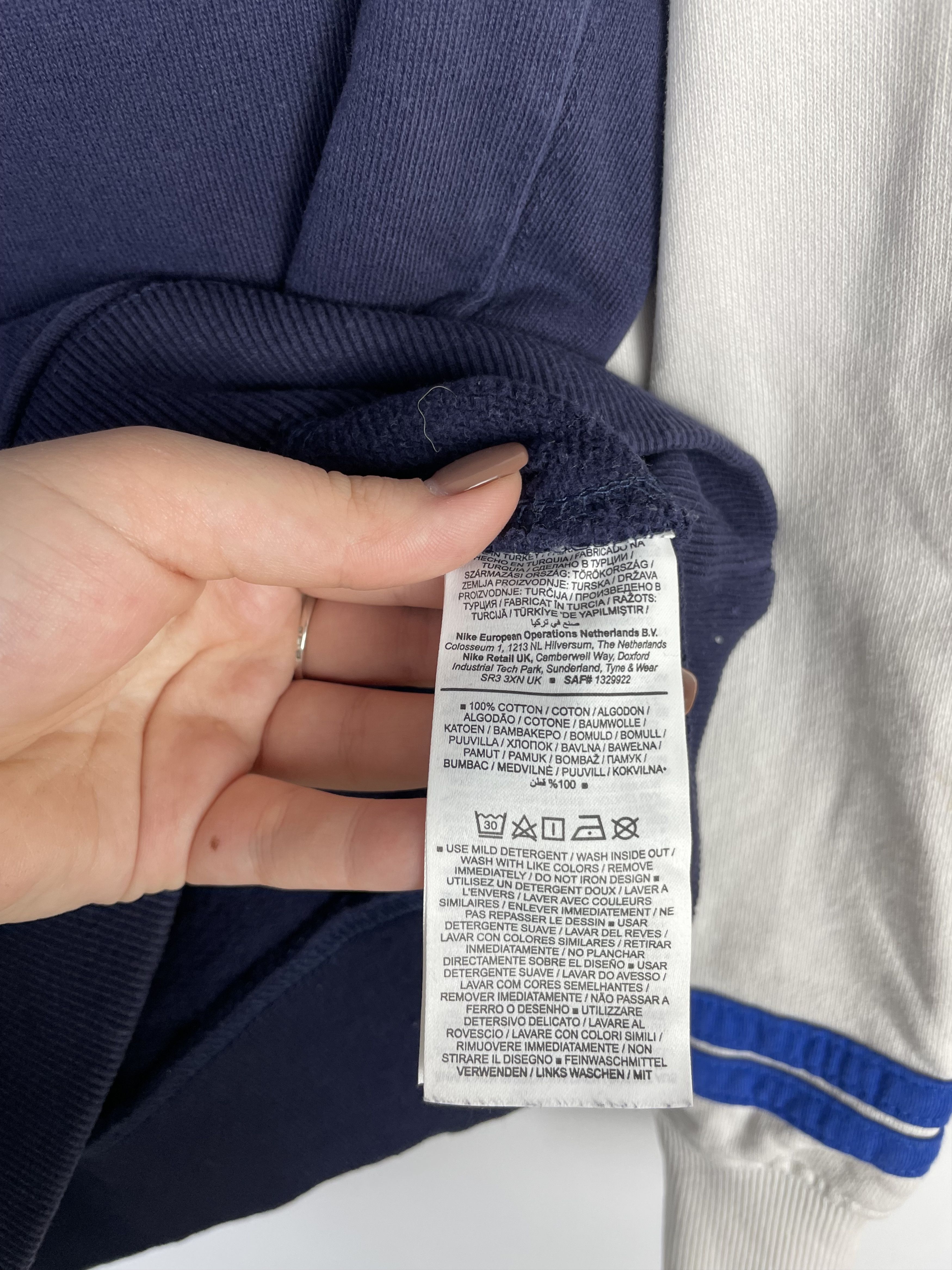 Nike 90’s Vintage Nike Hoodie Size US M / EU 48-50 / 2 - 6 Thumbnail