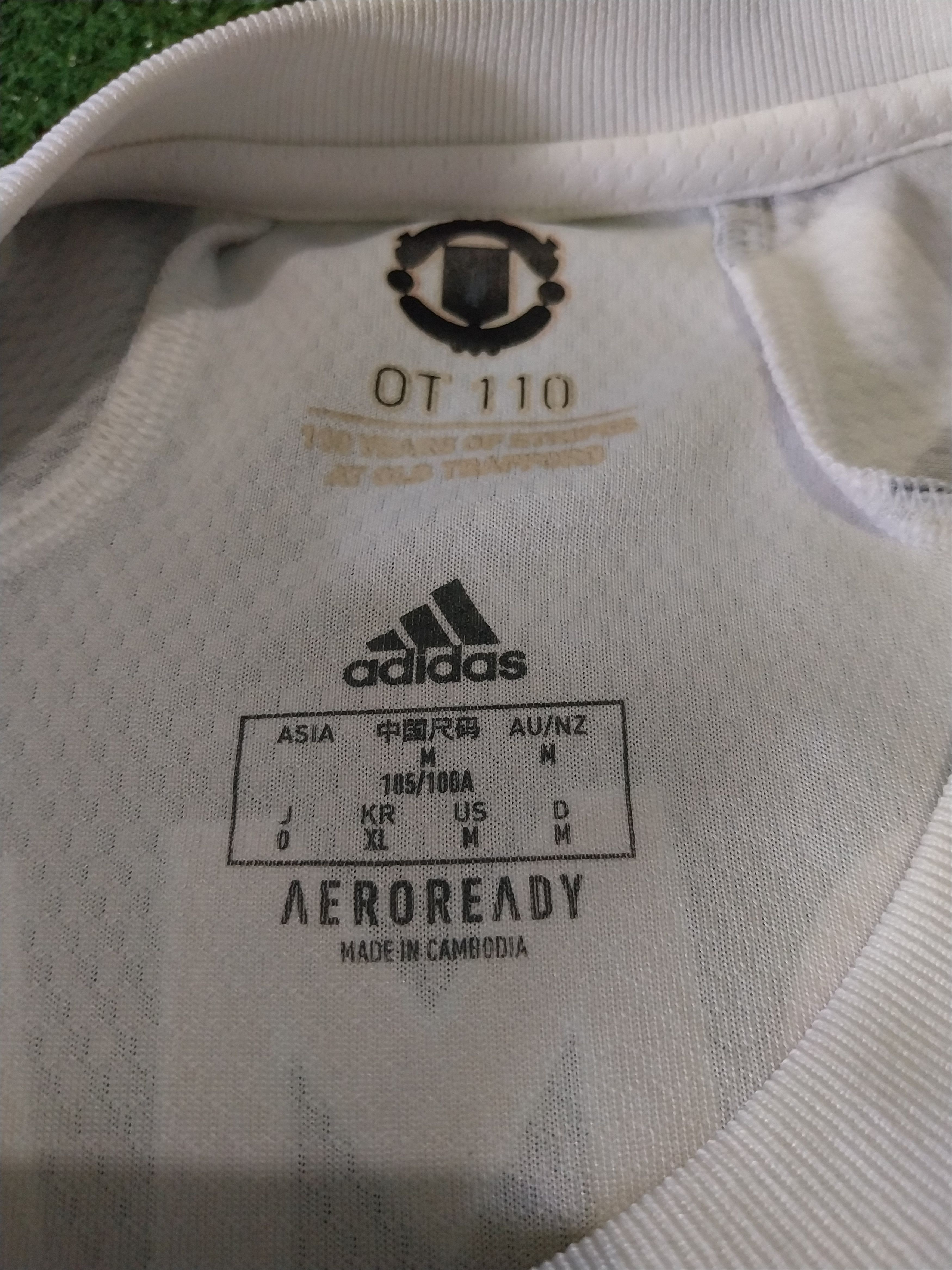 Adidas Manchester united 3rd 2020/2021 mctominay jersey football Size US M / EU 48-50 / 2 - 4 Thumbnail
