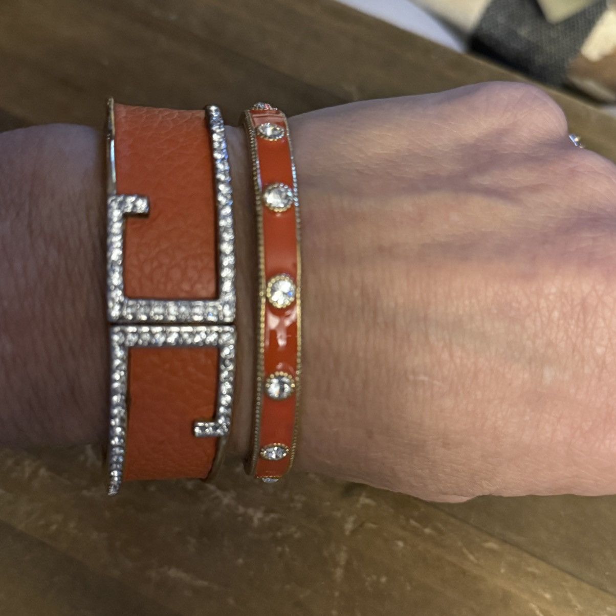 Other Orange and rhinestone bangle bracelet set Size ONE SIZE - 4 Thumbnail