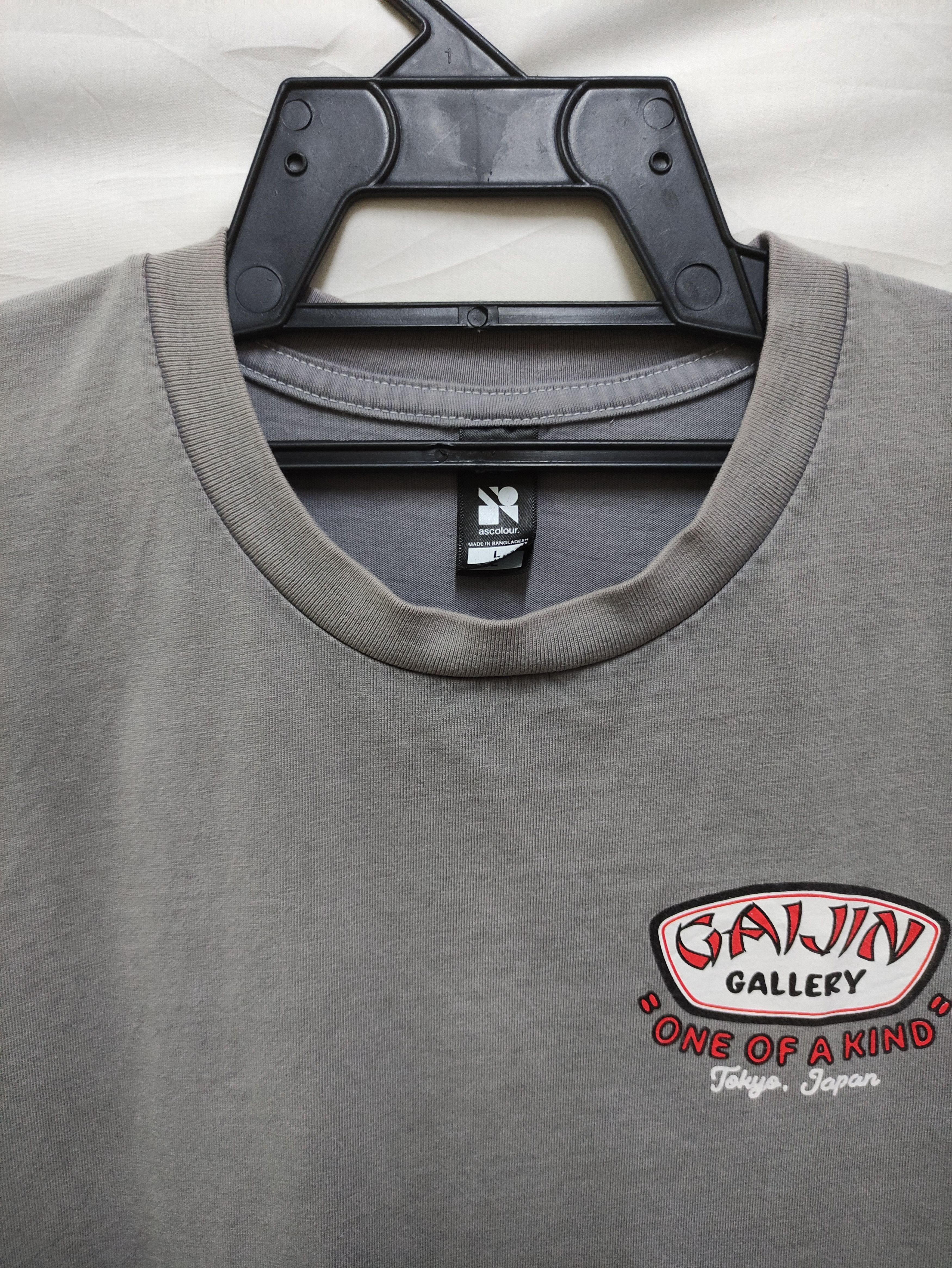 Japanese Brand GAIJIN GALLERY "one of a kind" Tokyo Japan sun faded tee Size US L / EU 52-54 / 3 - 6 Thumbnail