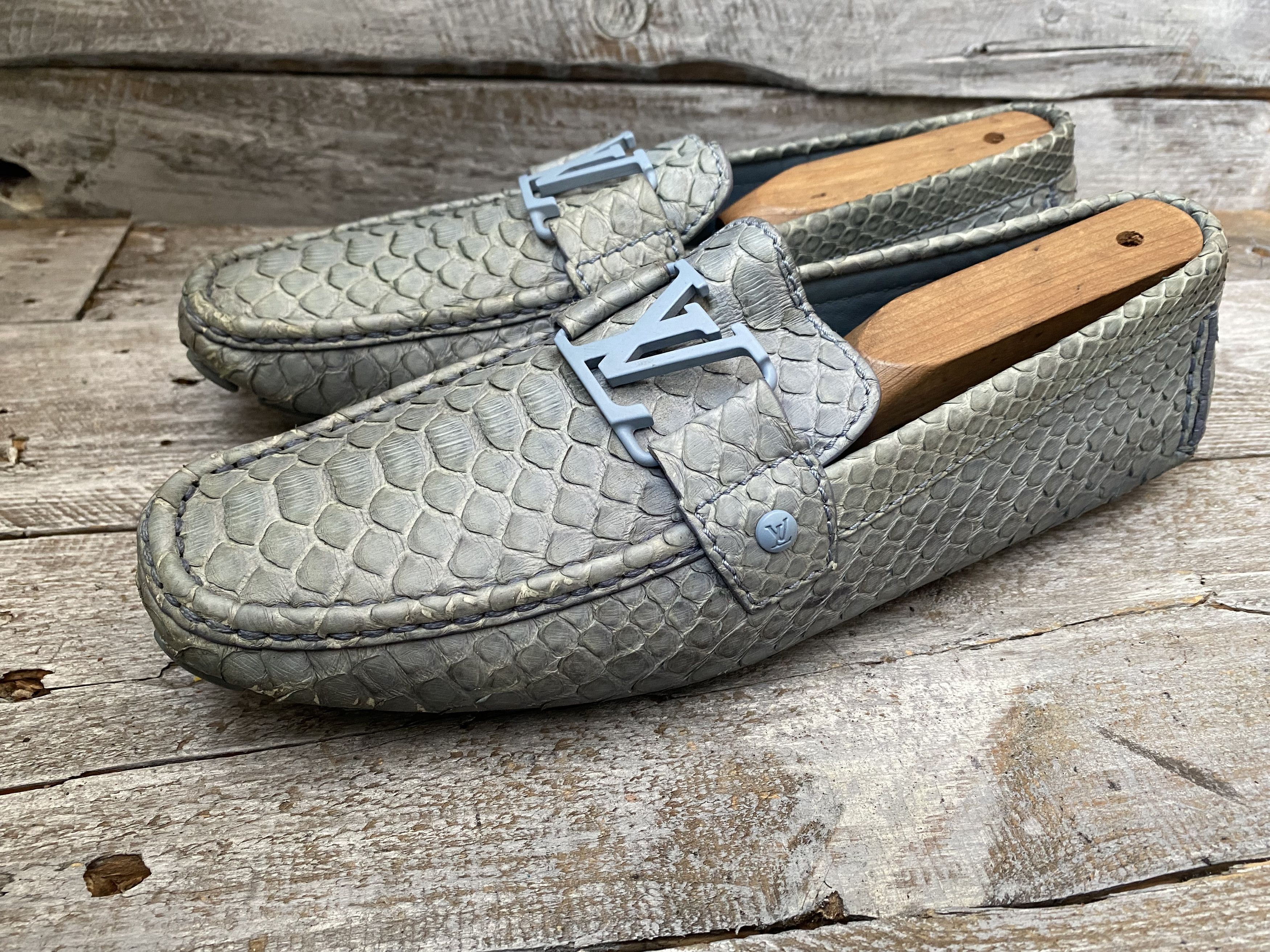 Designer × Louis Vuitton Louis vuitton monte carlo python moccasin leather loafers Size US 8 / EU 41 - 7 Thumbnail
